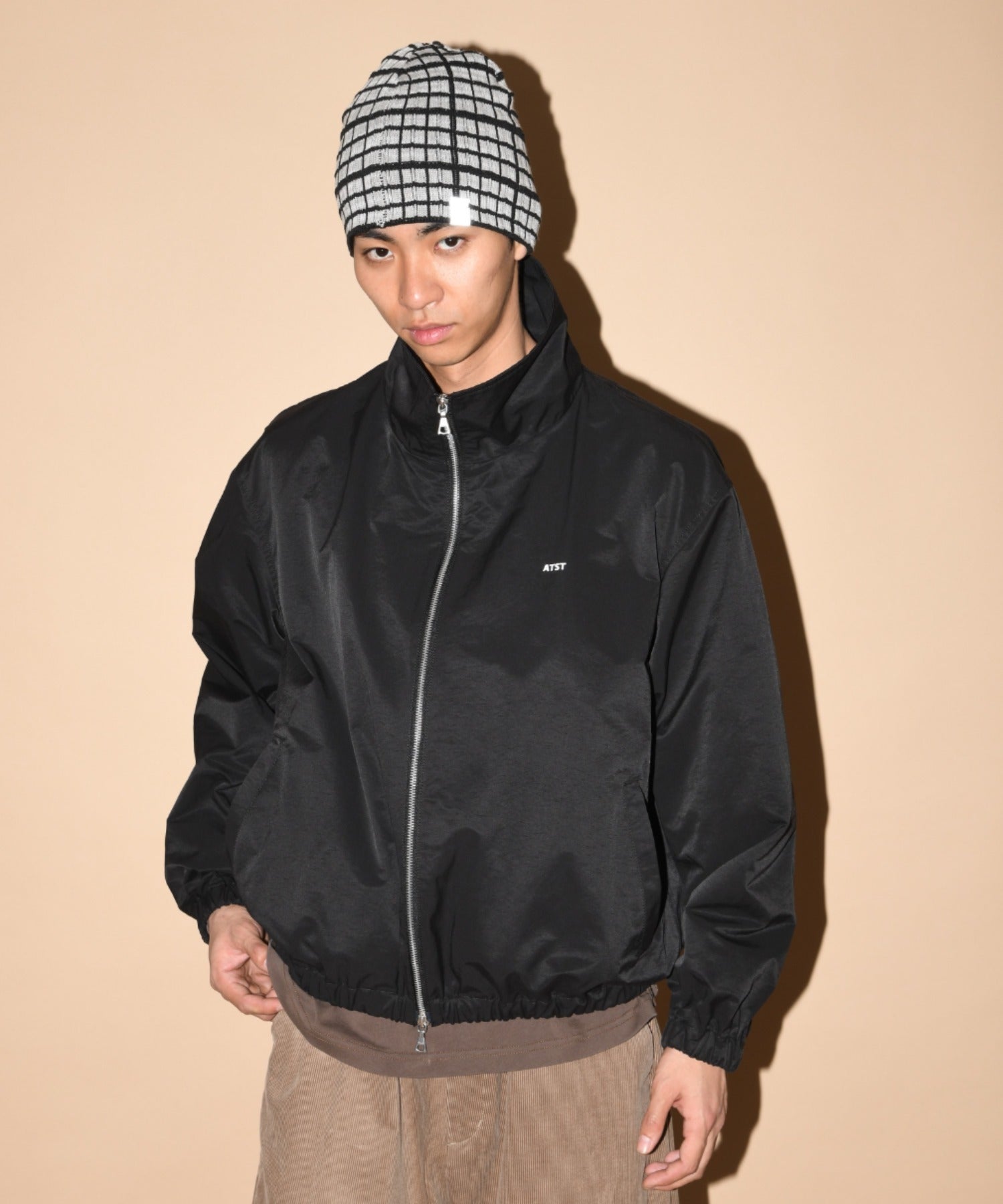 Graph check Knit Reversible Beanie - cream/brown