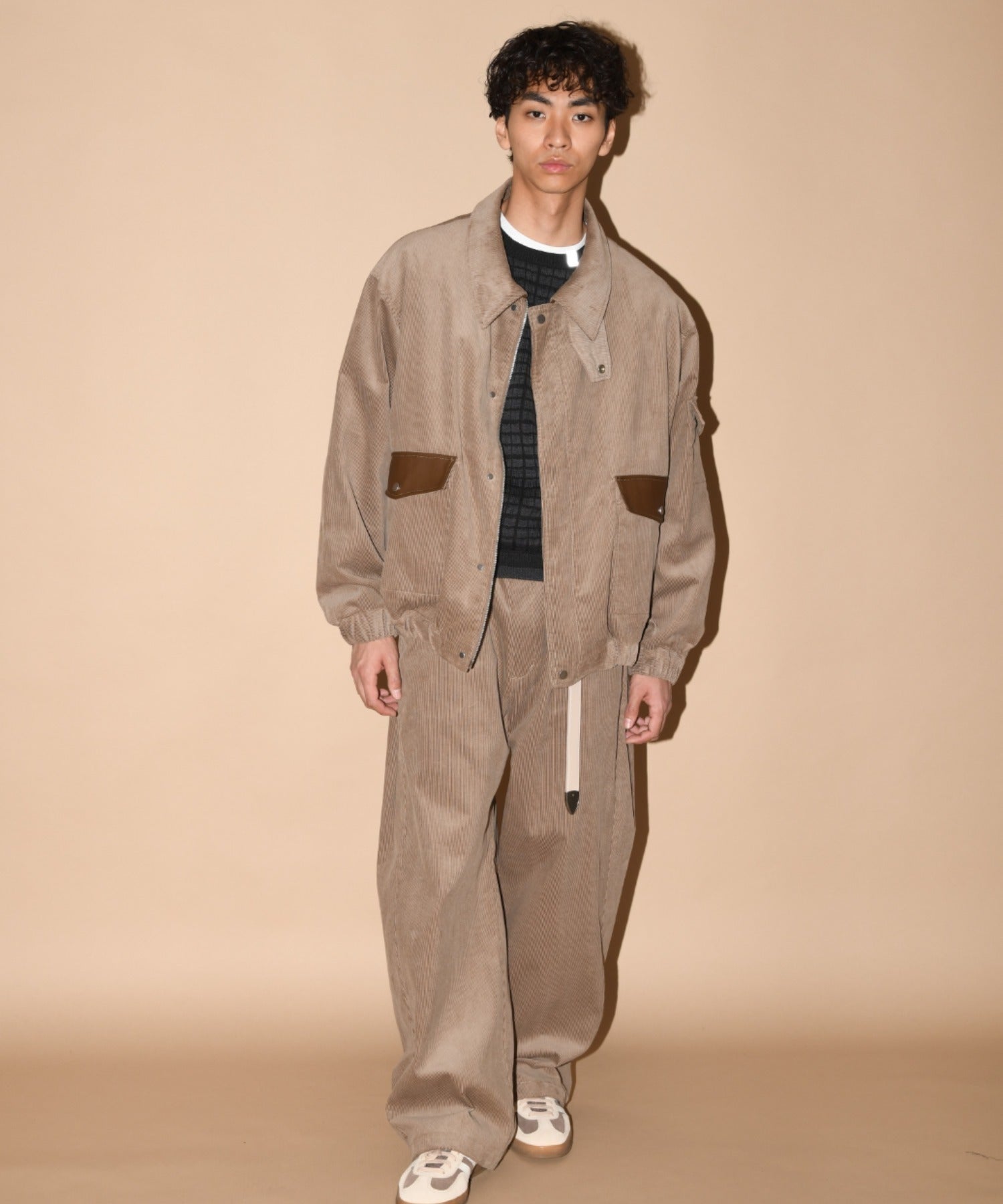 Corduroy Side-tuck Wide Pants - mocha