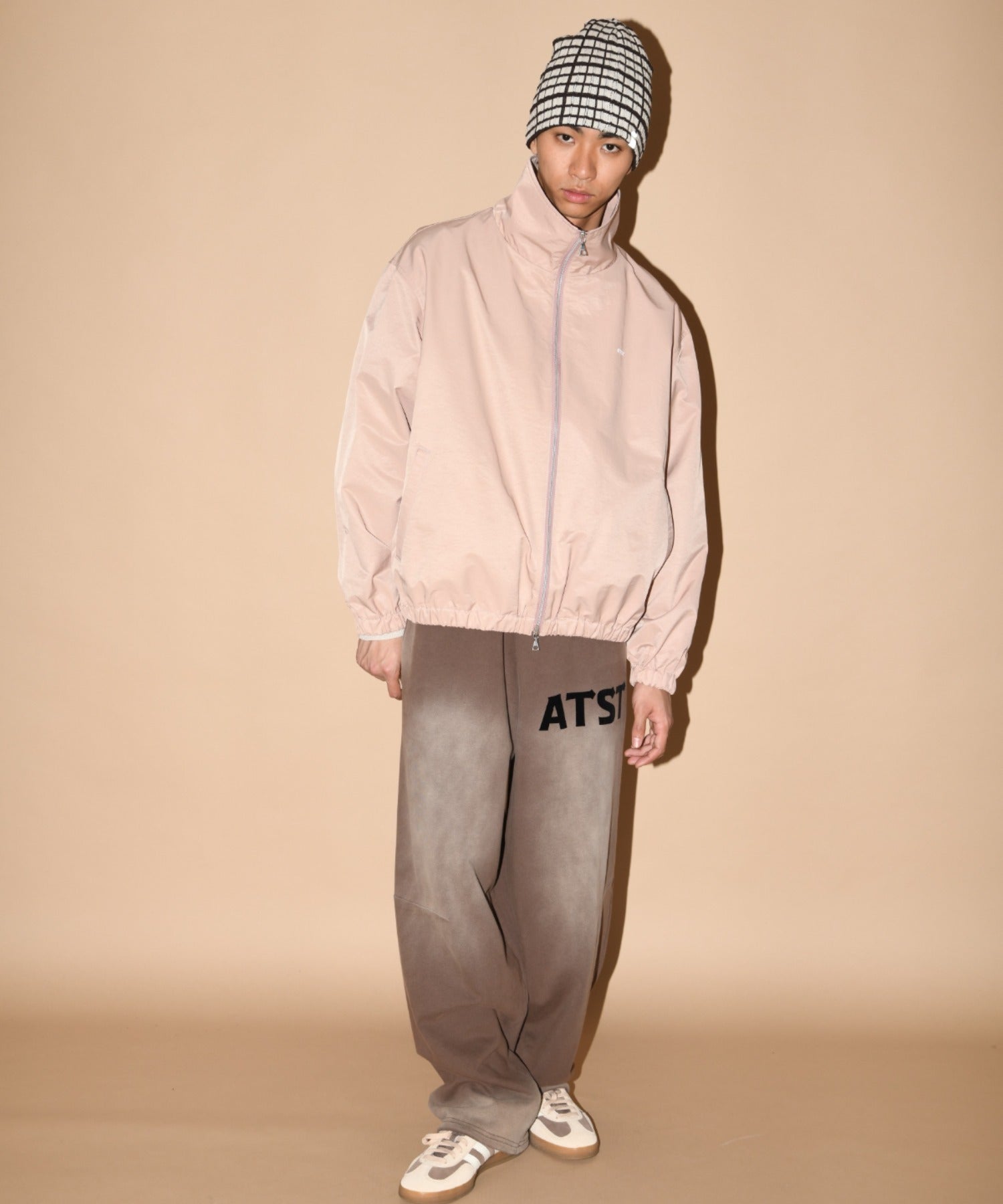 Zip-up Short Jacket - pink