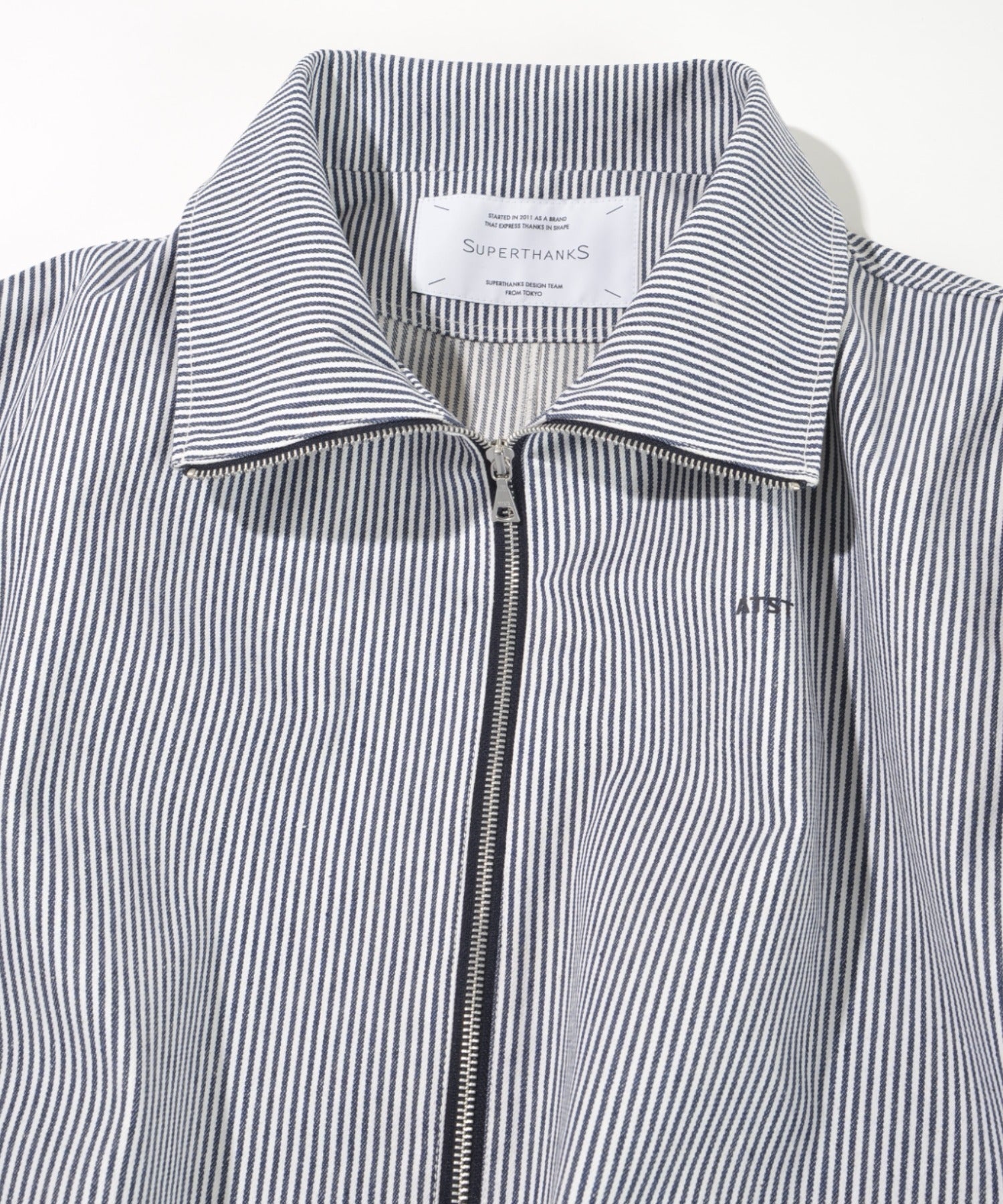 Zip-up Short Jacket - pink