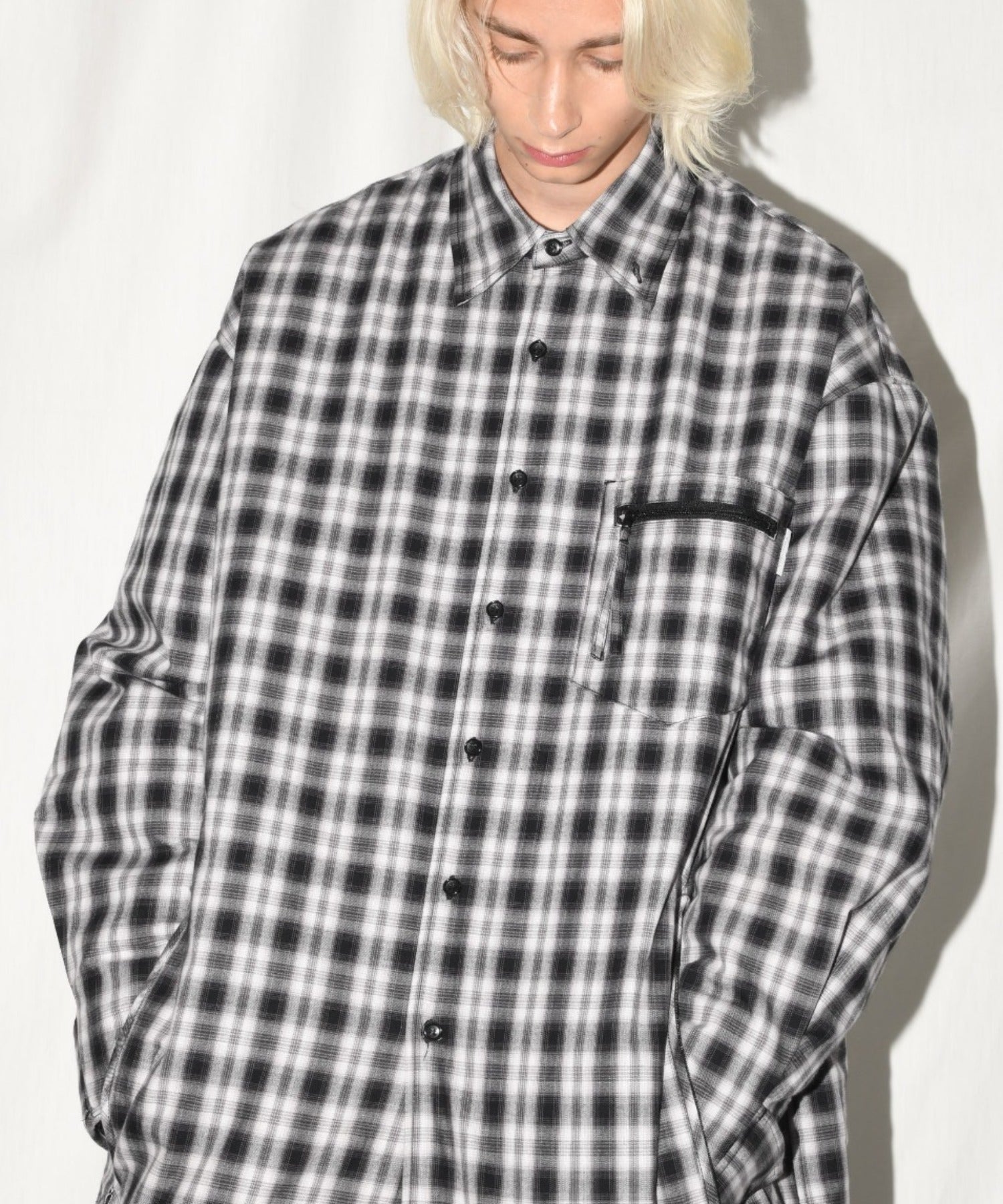 Padded retro shirt jac - white/black