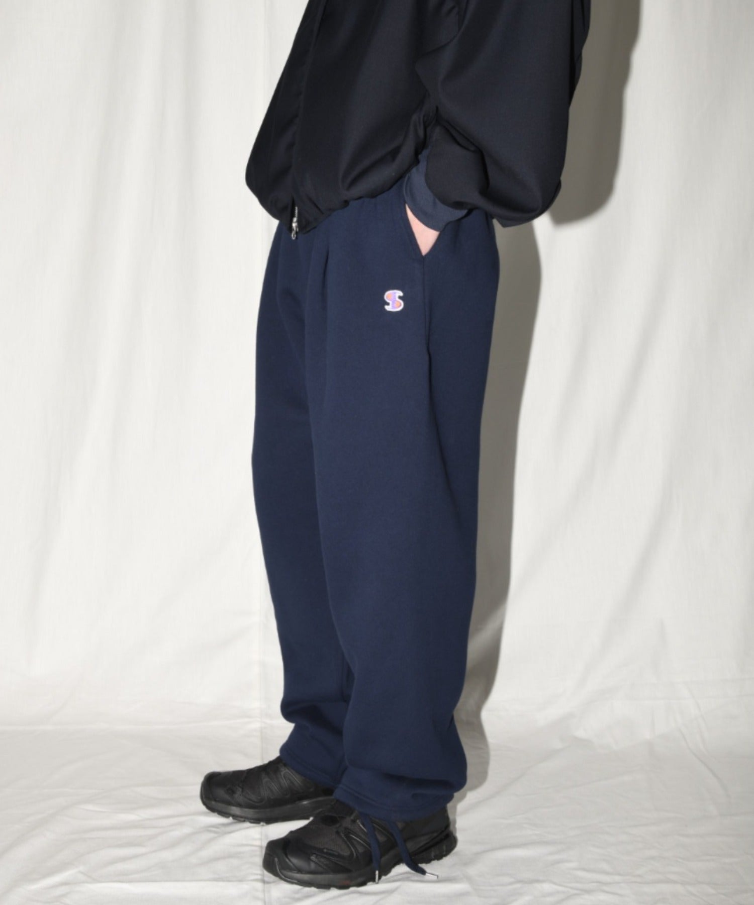 無地ワンポイント裏起毛スウェットパンツ/Wide sweat trousers - navy