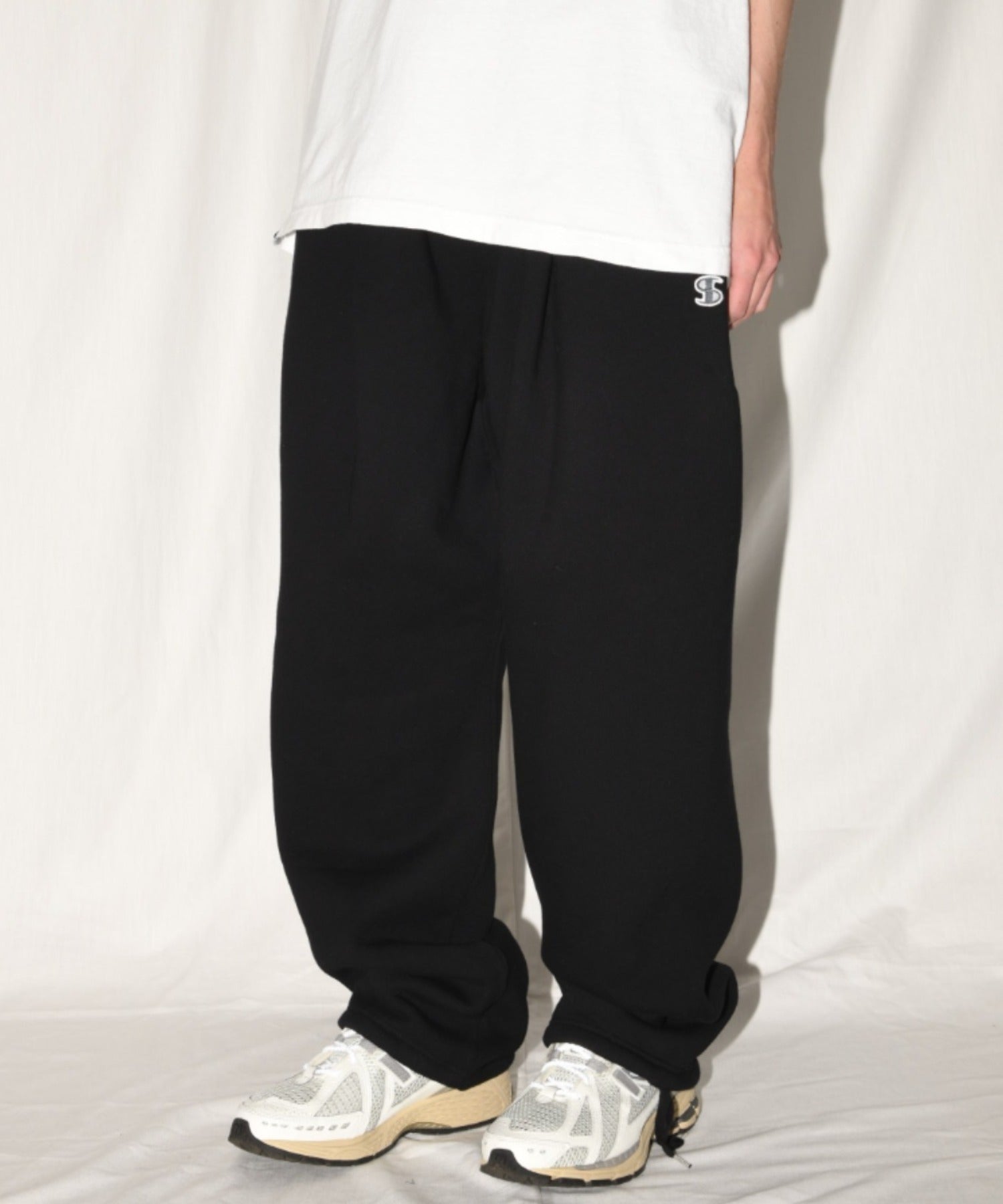 無地ワンポイント裏起毛スウェットパンツ/Wide sweat trousers - navy