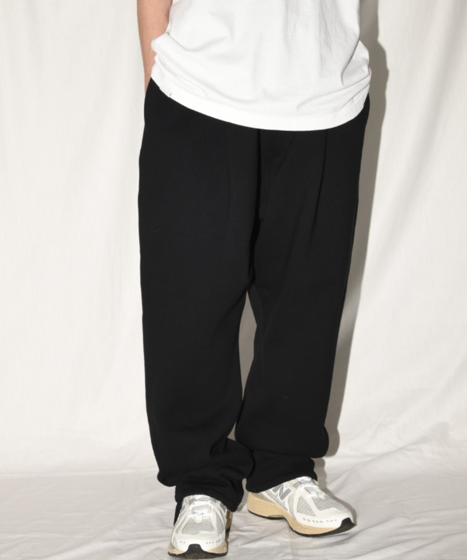 無地ワンポイント裏起毛スウェットパンツ/Wide sweat trousers - navy