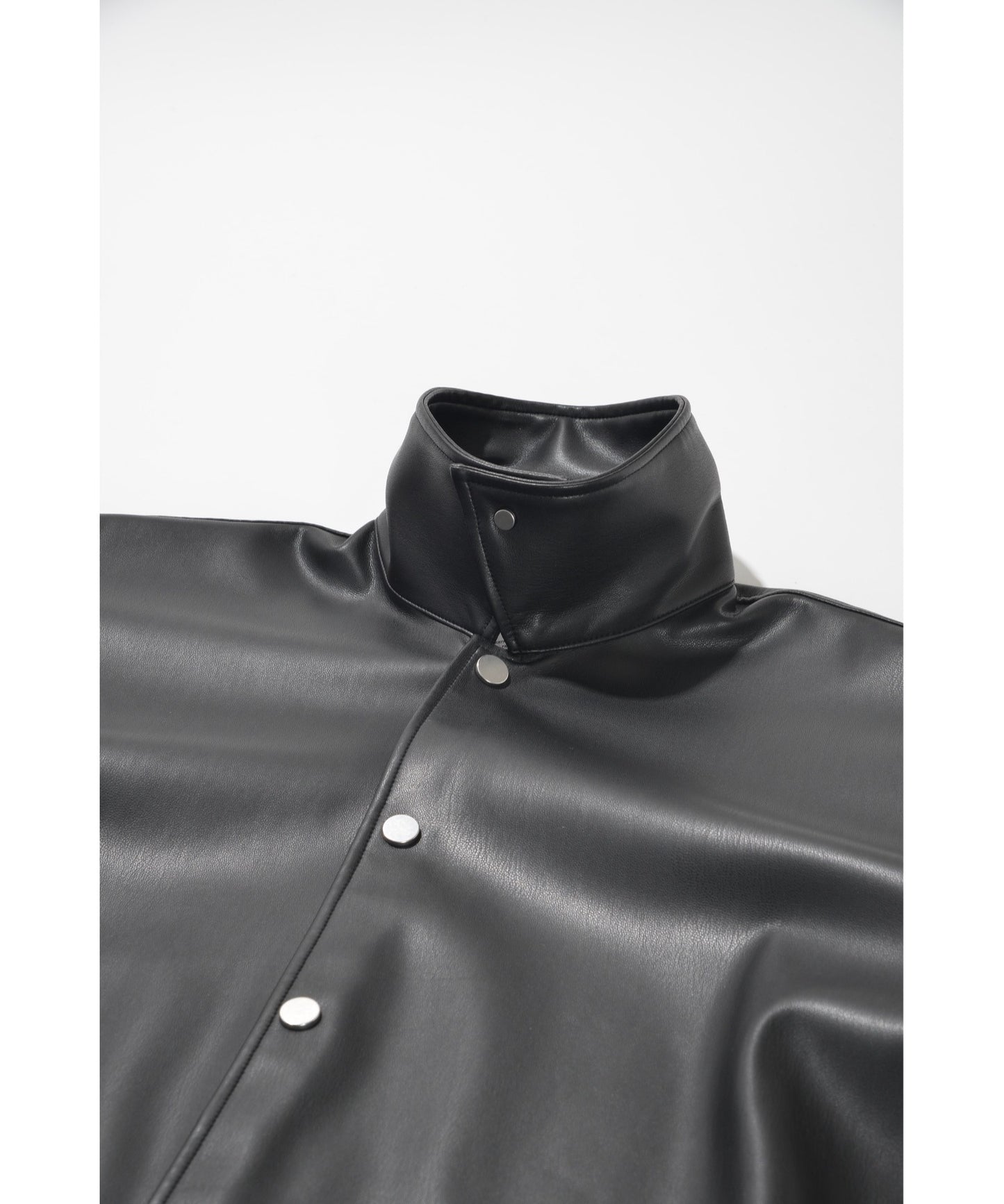 Outsider Shirt Jacket - neo leather black