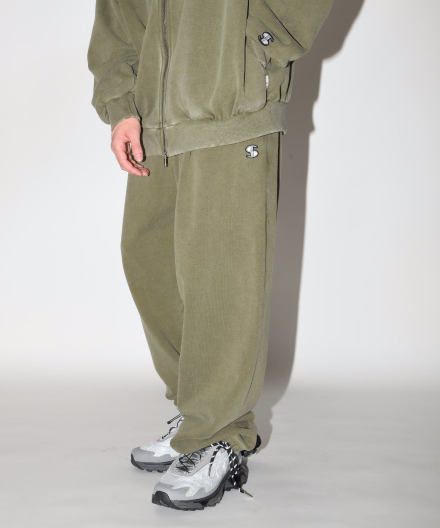 Wide sweat P - gray