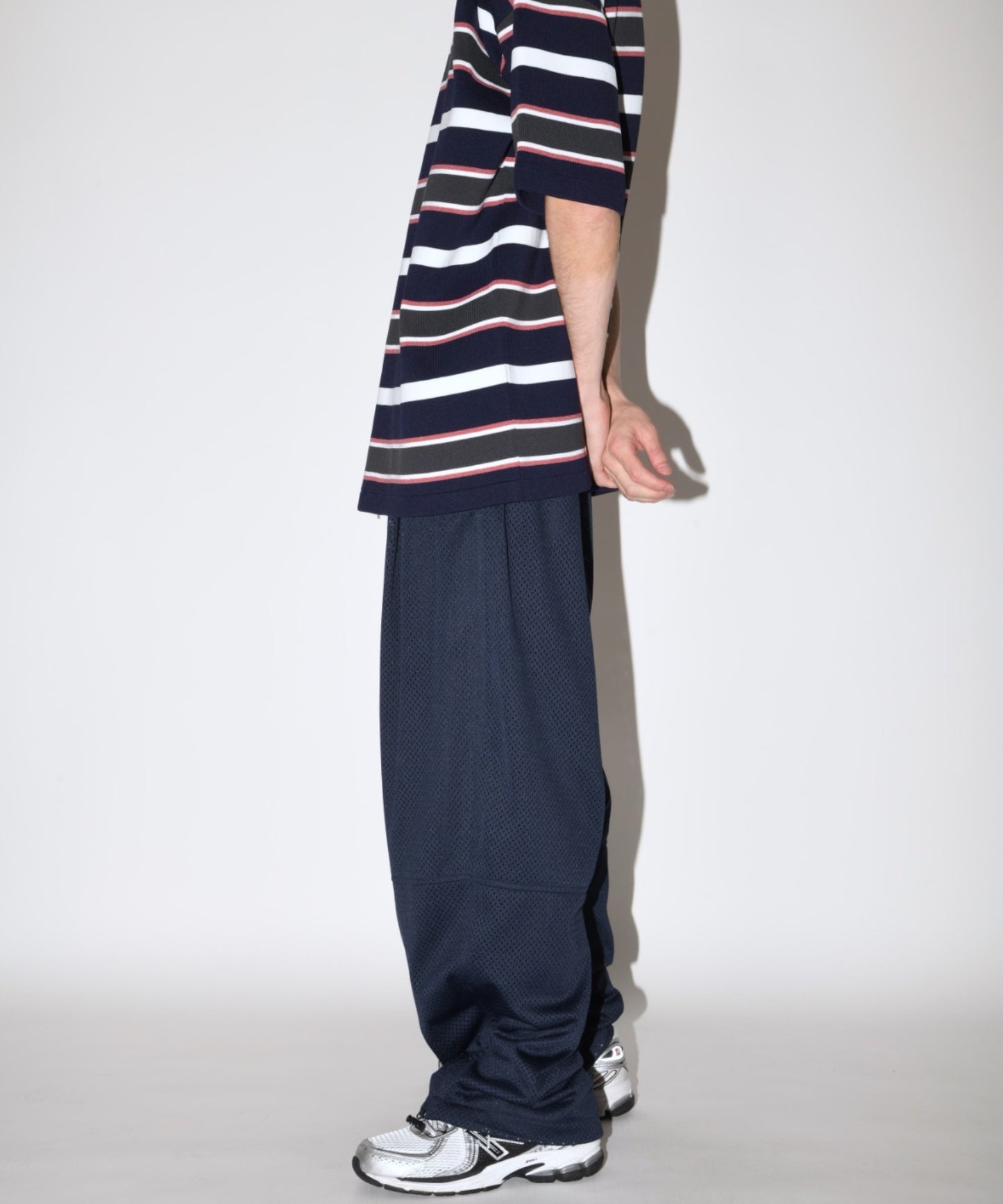 Technical mesh over trousers - black