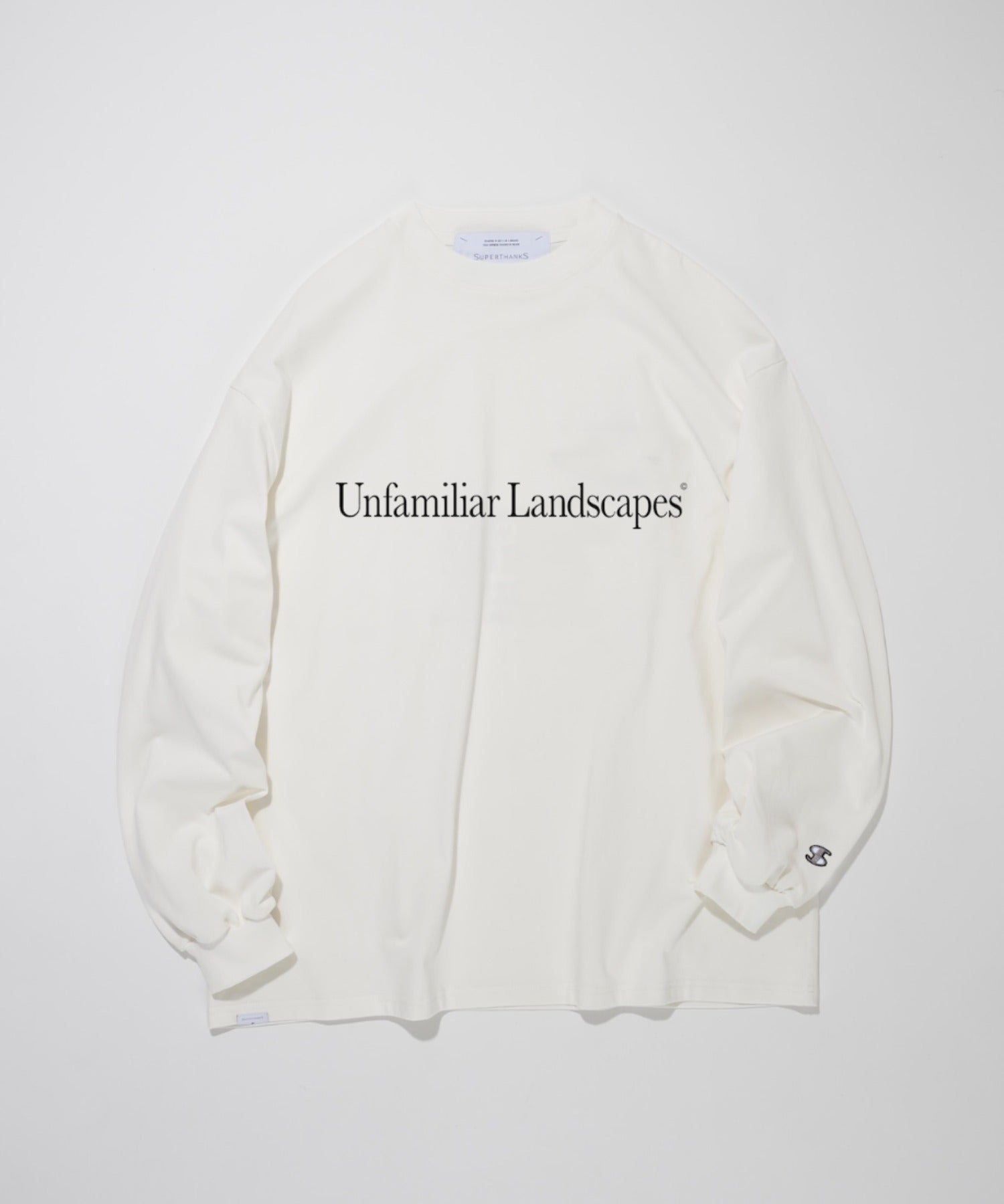 L/T"Unfamiliar landscapes" L.T - black