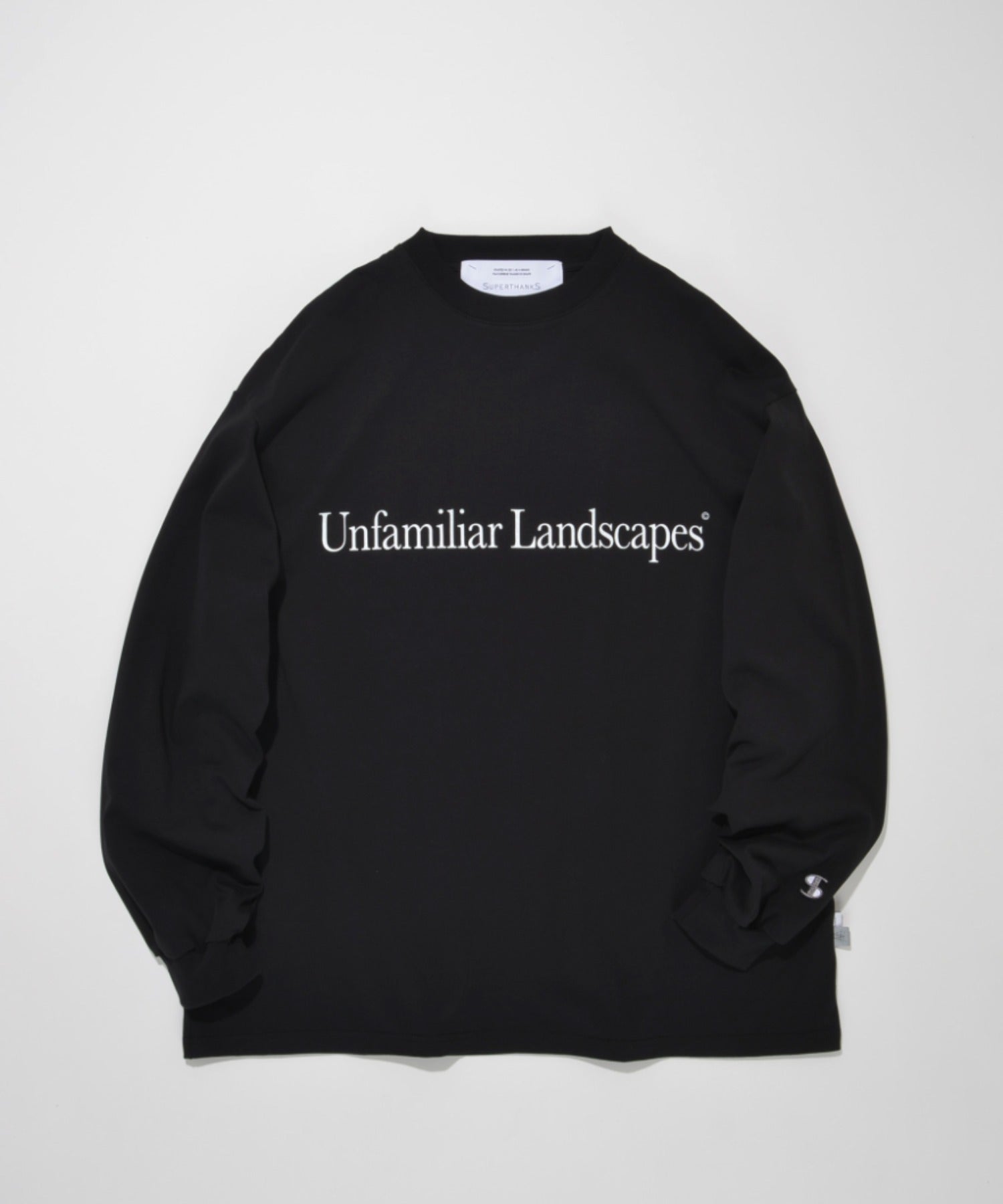 L/T"Unfamiliar landscapes" L.T - white