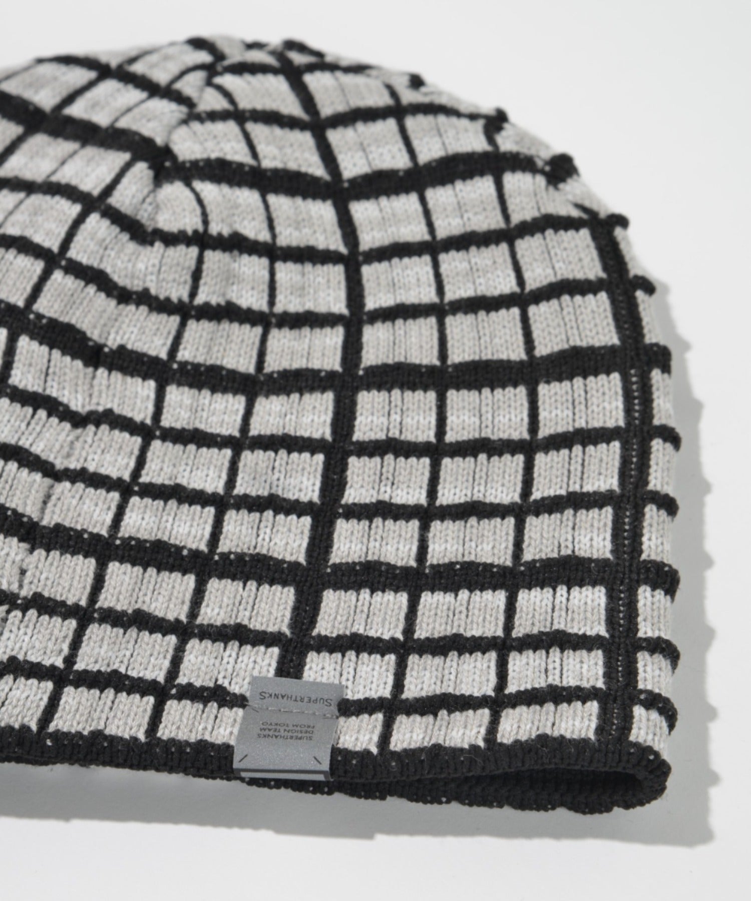 Graph check Knit Reversible Beanie - c.gray/black
