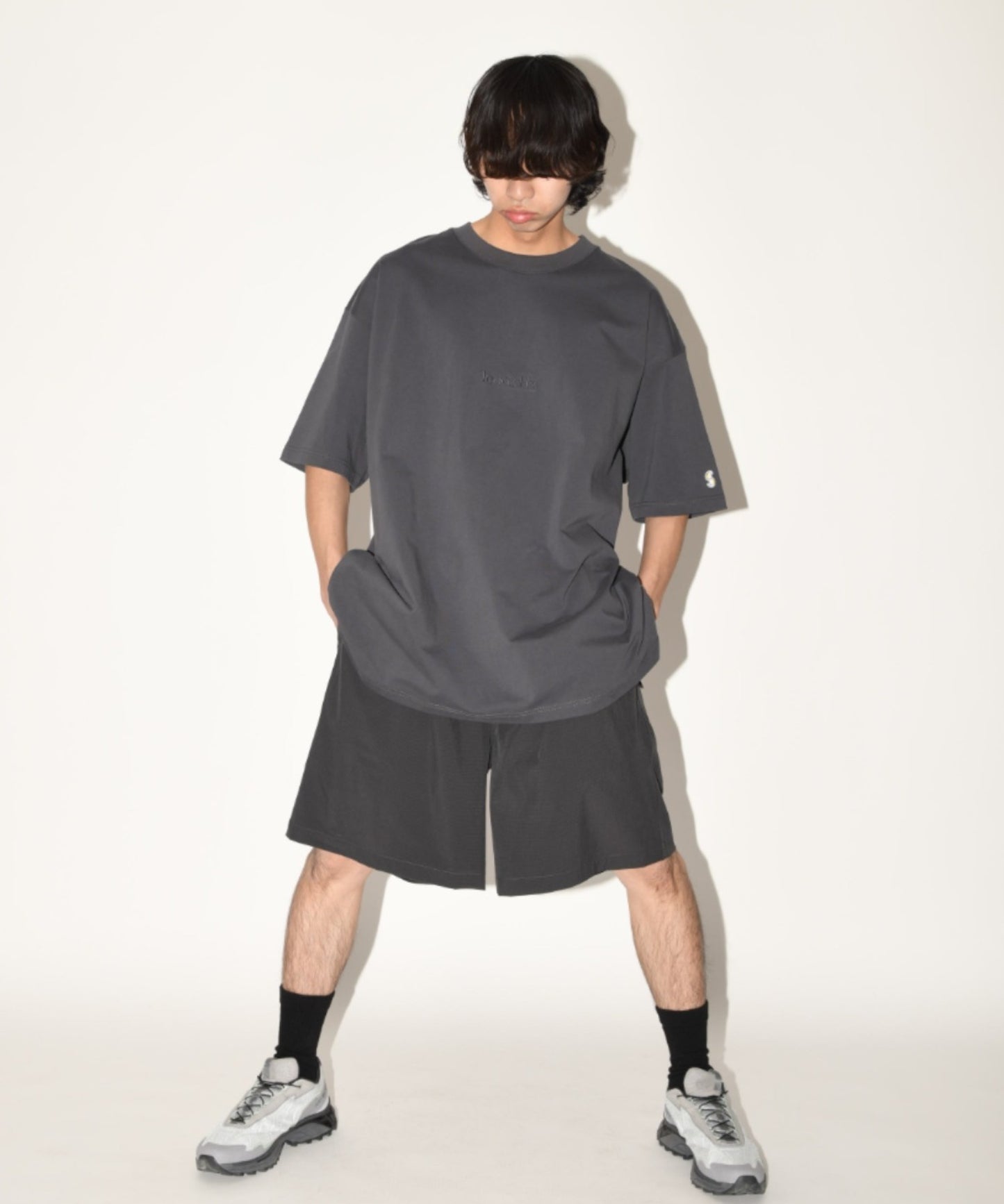 "Sound" S/S T-shirt - black