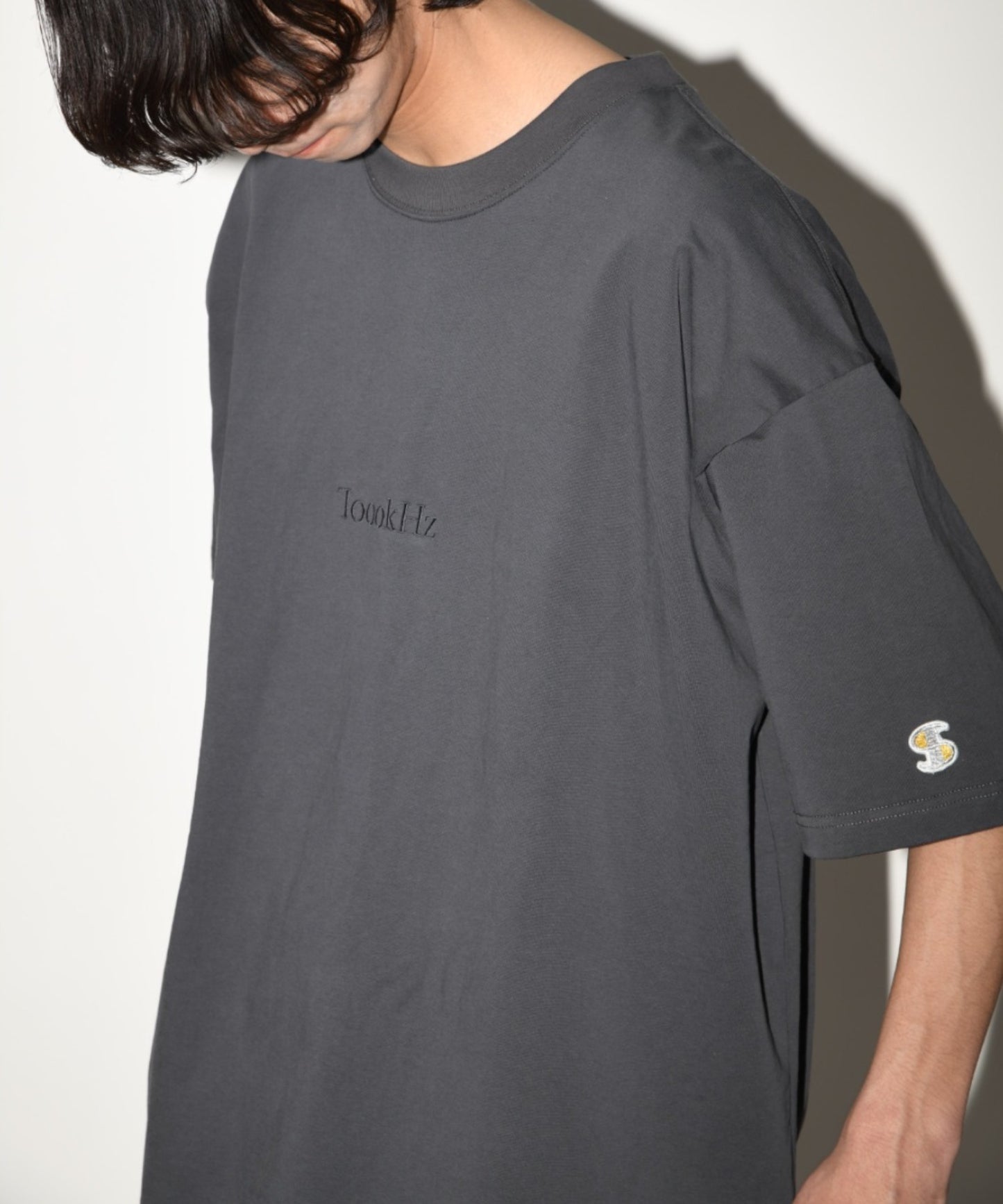 "Sound" S/S T-shirt - black