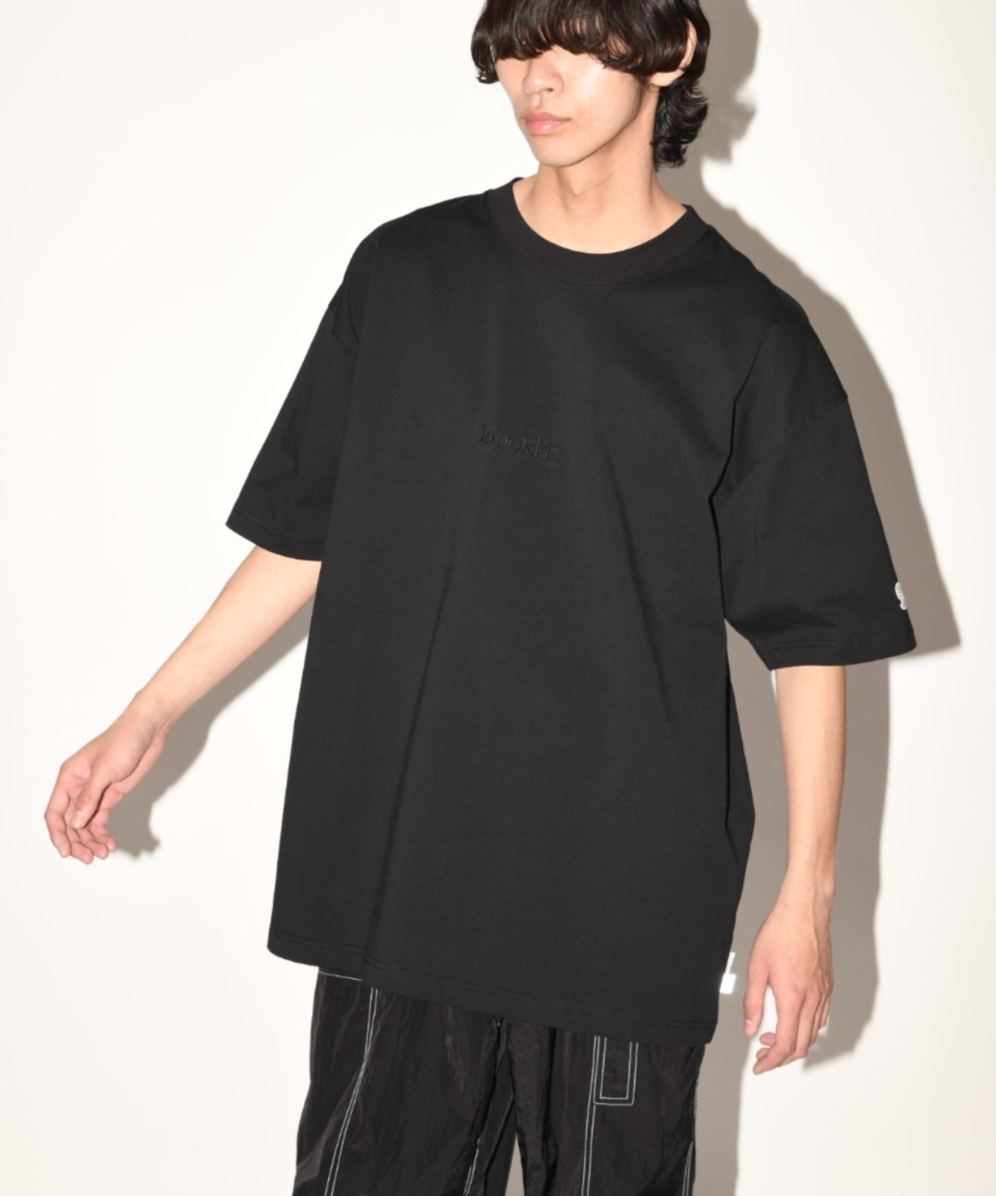 "Sound" S/S T-shirt - black