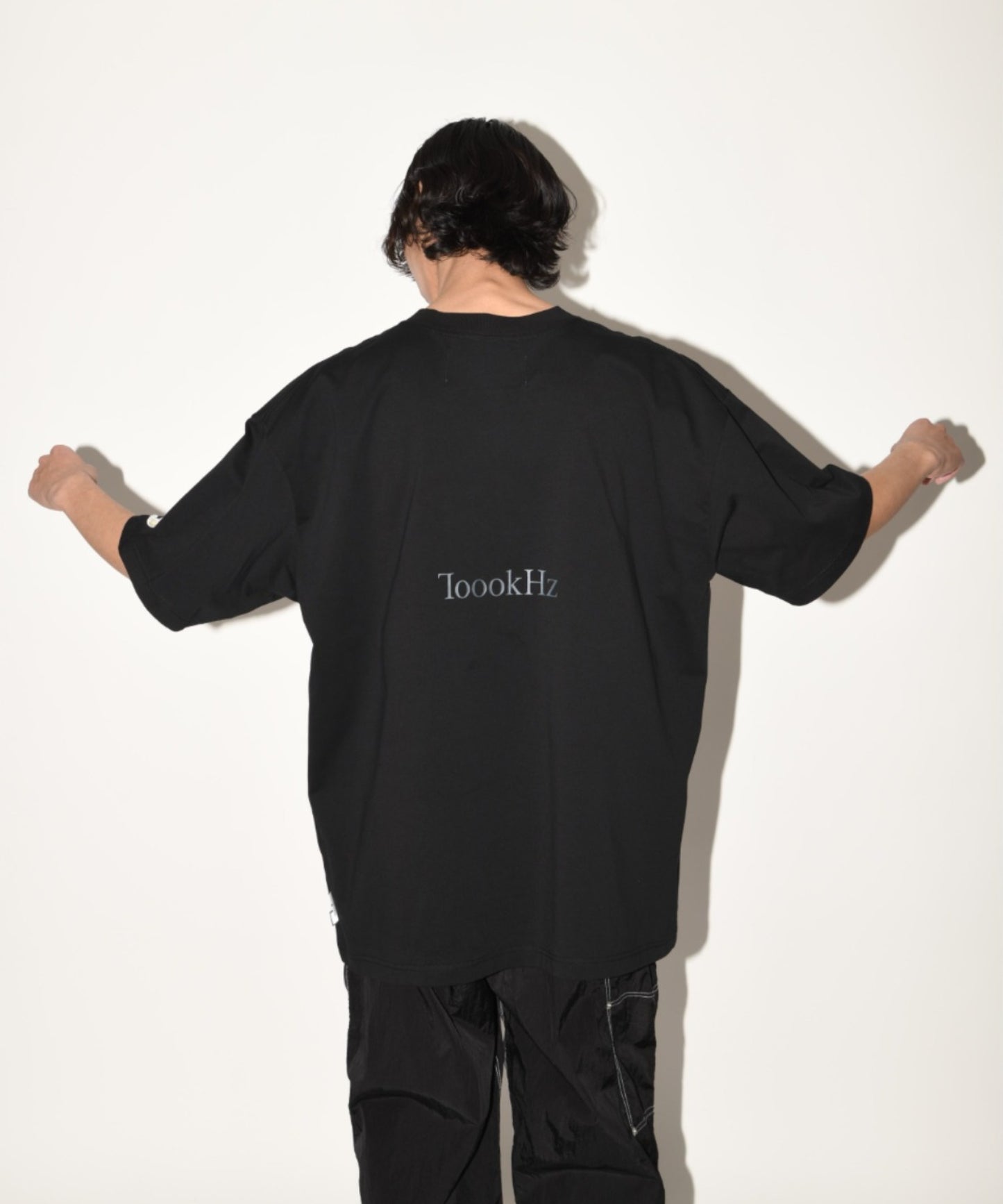 "Sound" S/S T-shirt - black