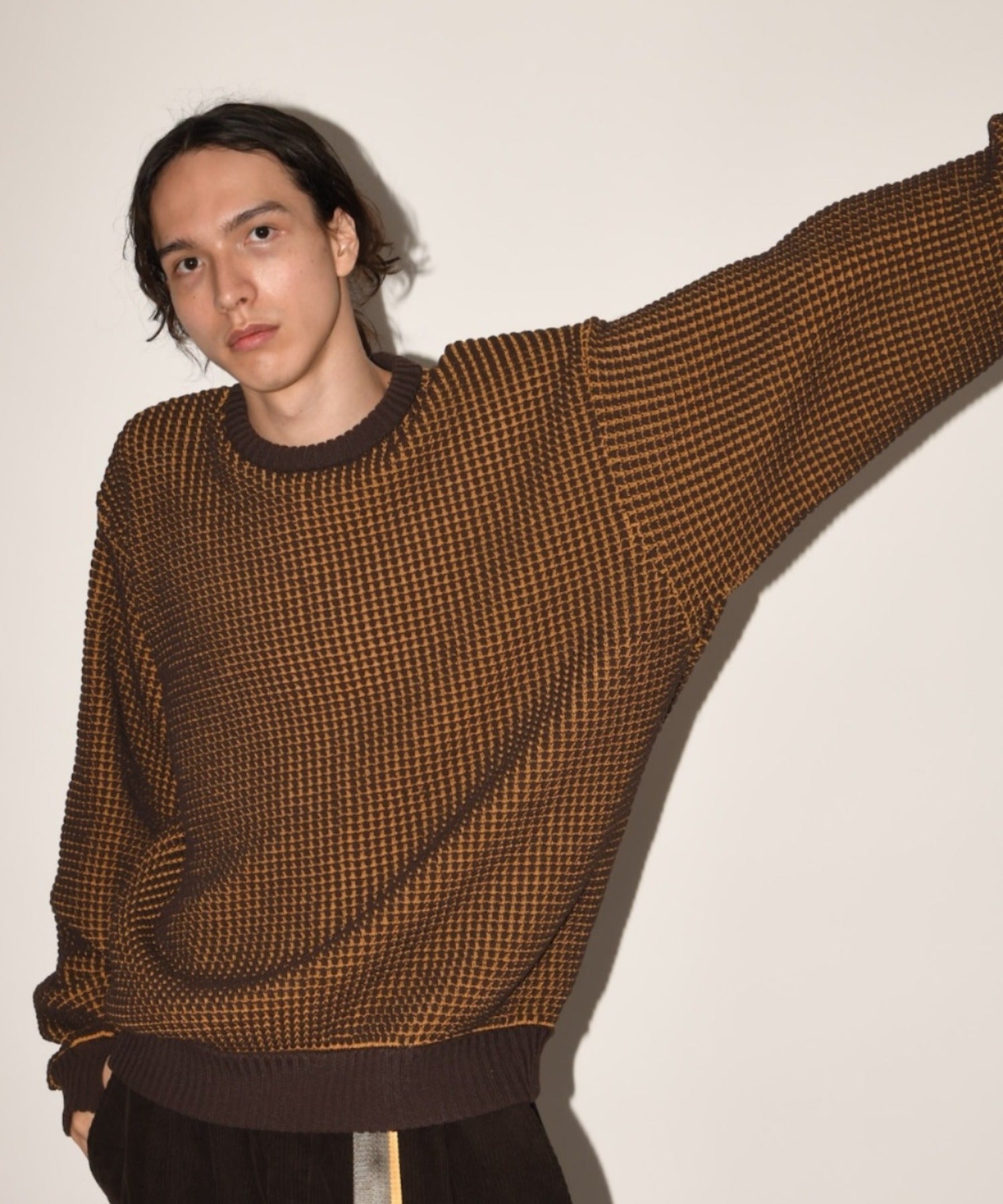 Popcorn crew neck knit - black