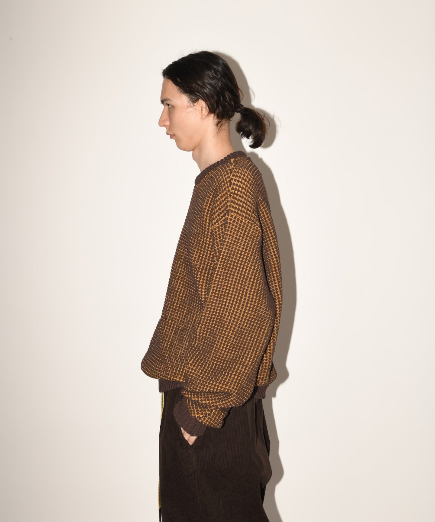 Popcorn crew neck knit - black