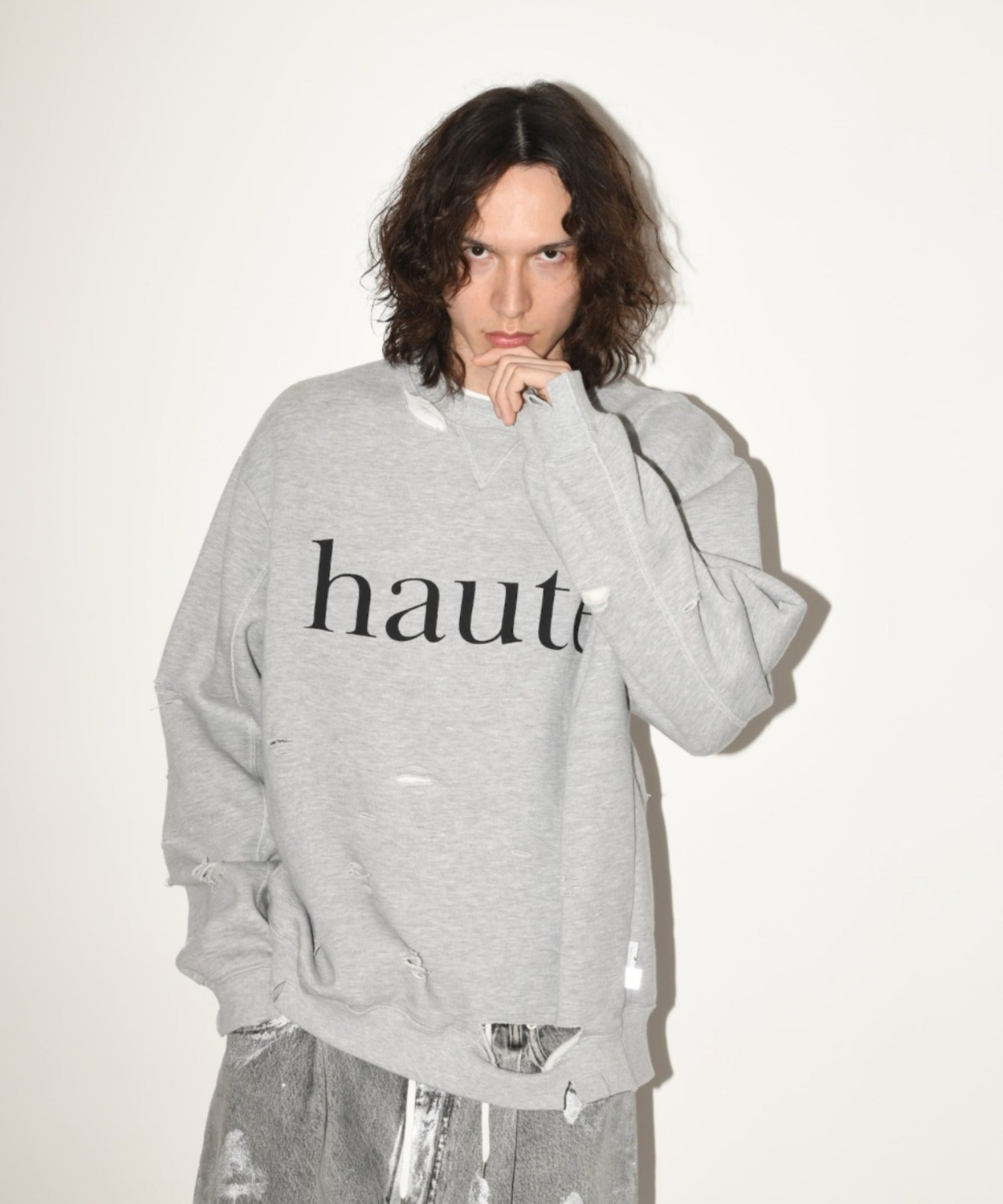 "haute" damage sweat crew neck - brown