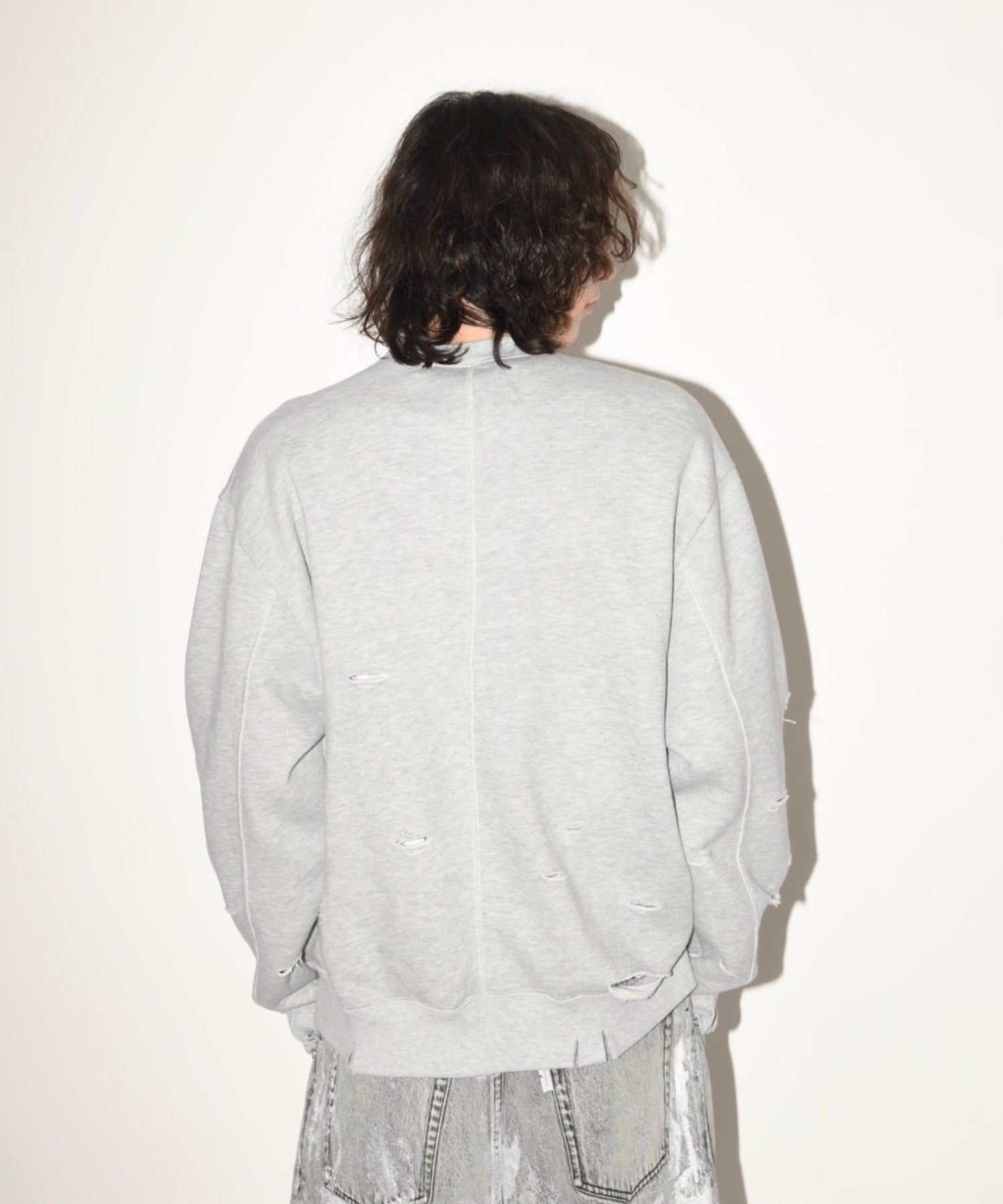 "haute" damage sweat crew neck - brown