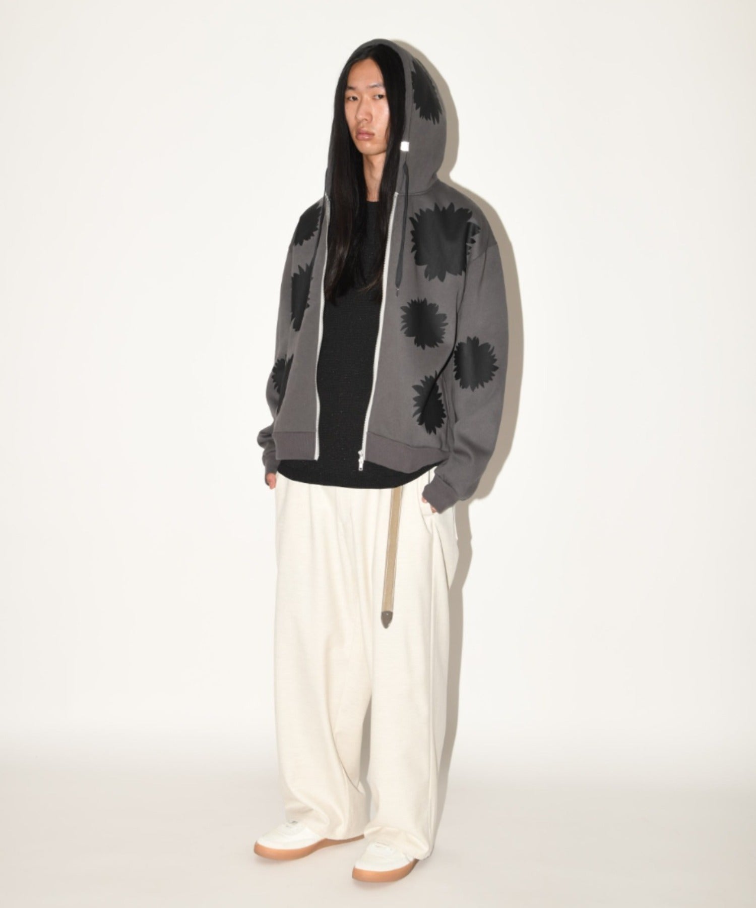 Flower sweat zip-hoodie - c.gray