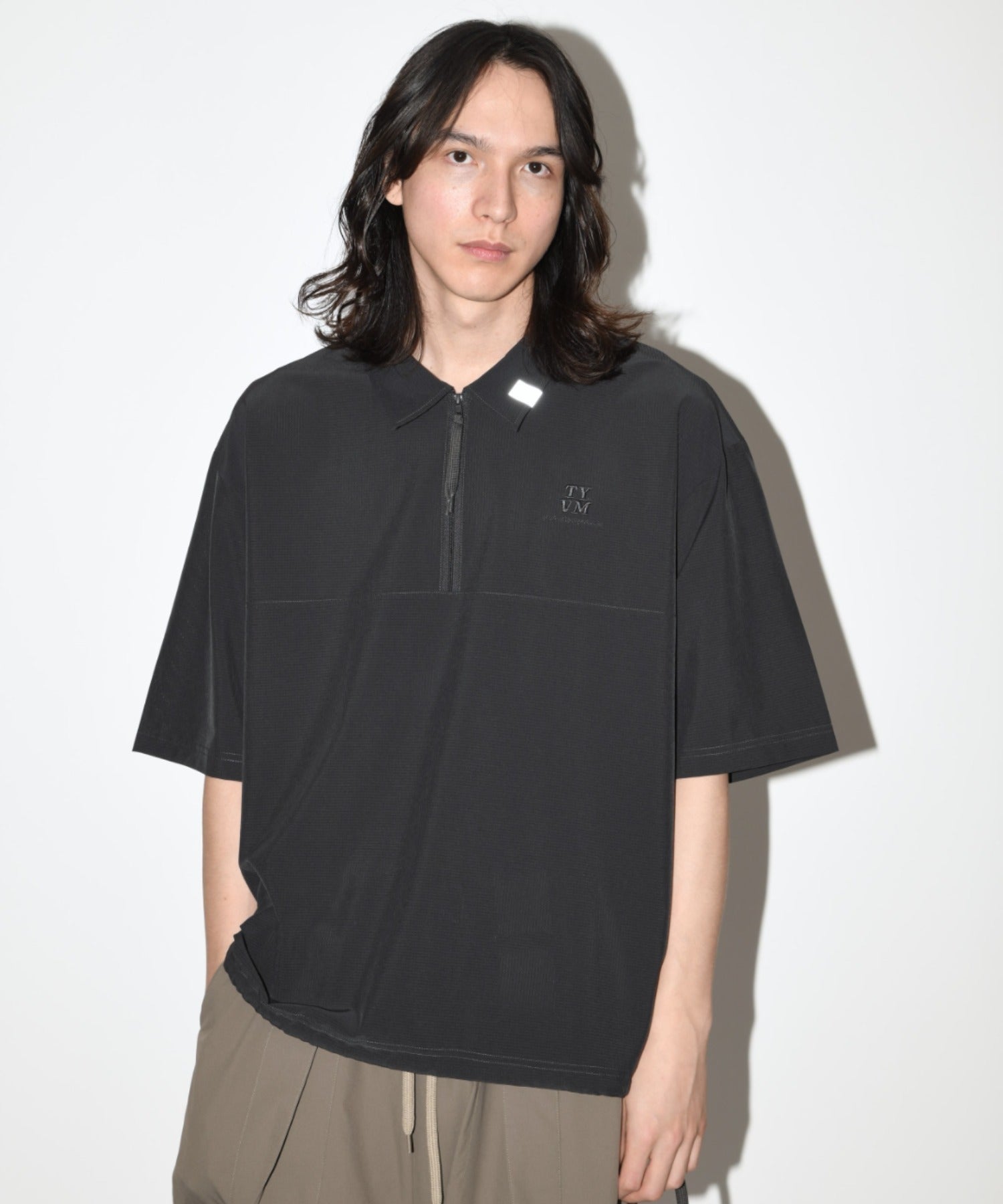 Technical S/S zip-pullover c.gray/black