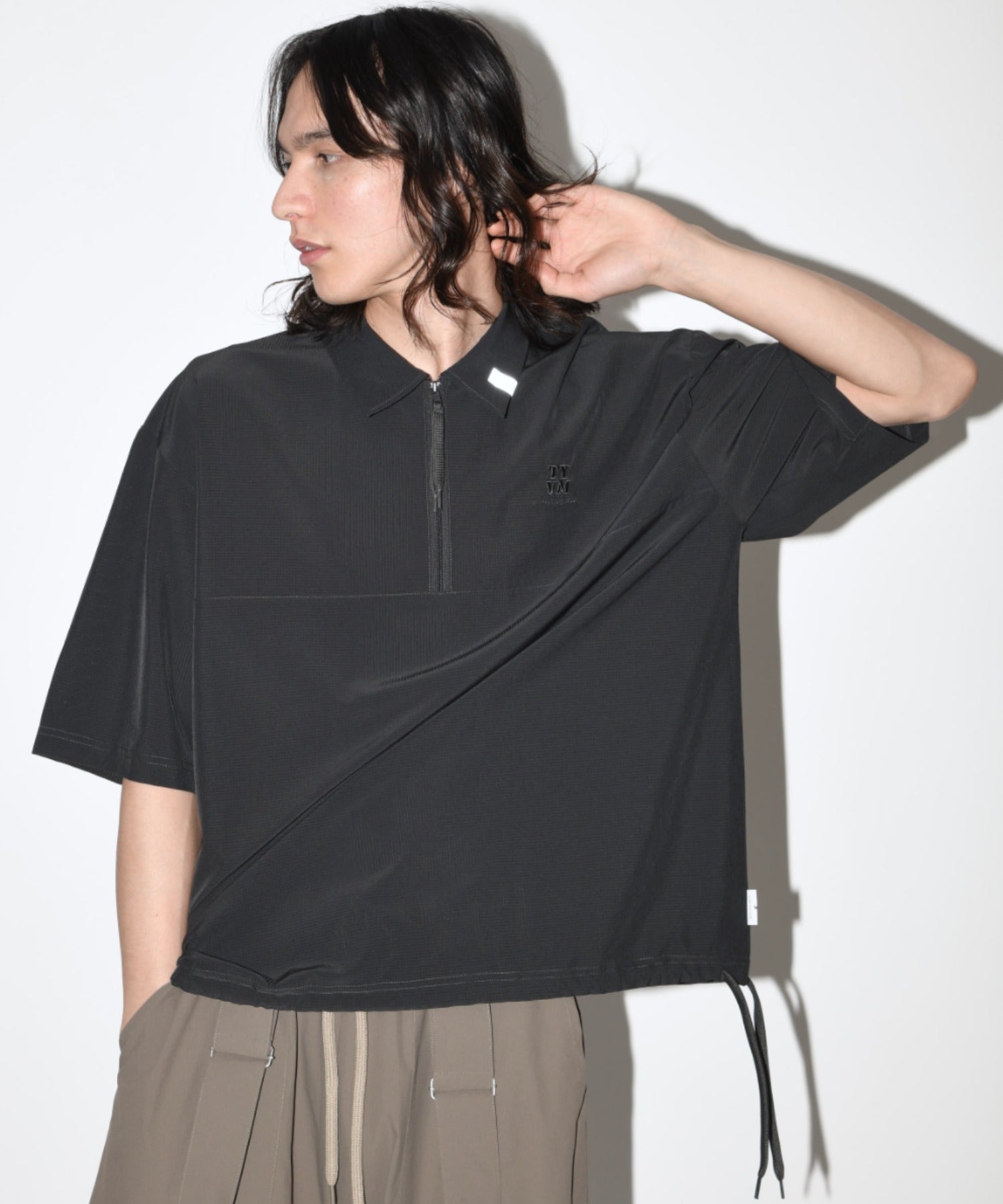 Technical S/S zip-pullover c.gray/black