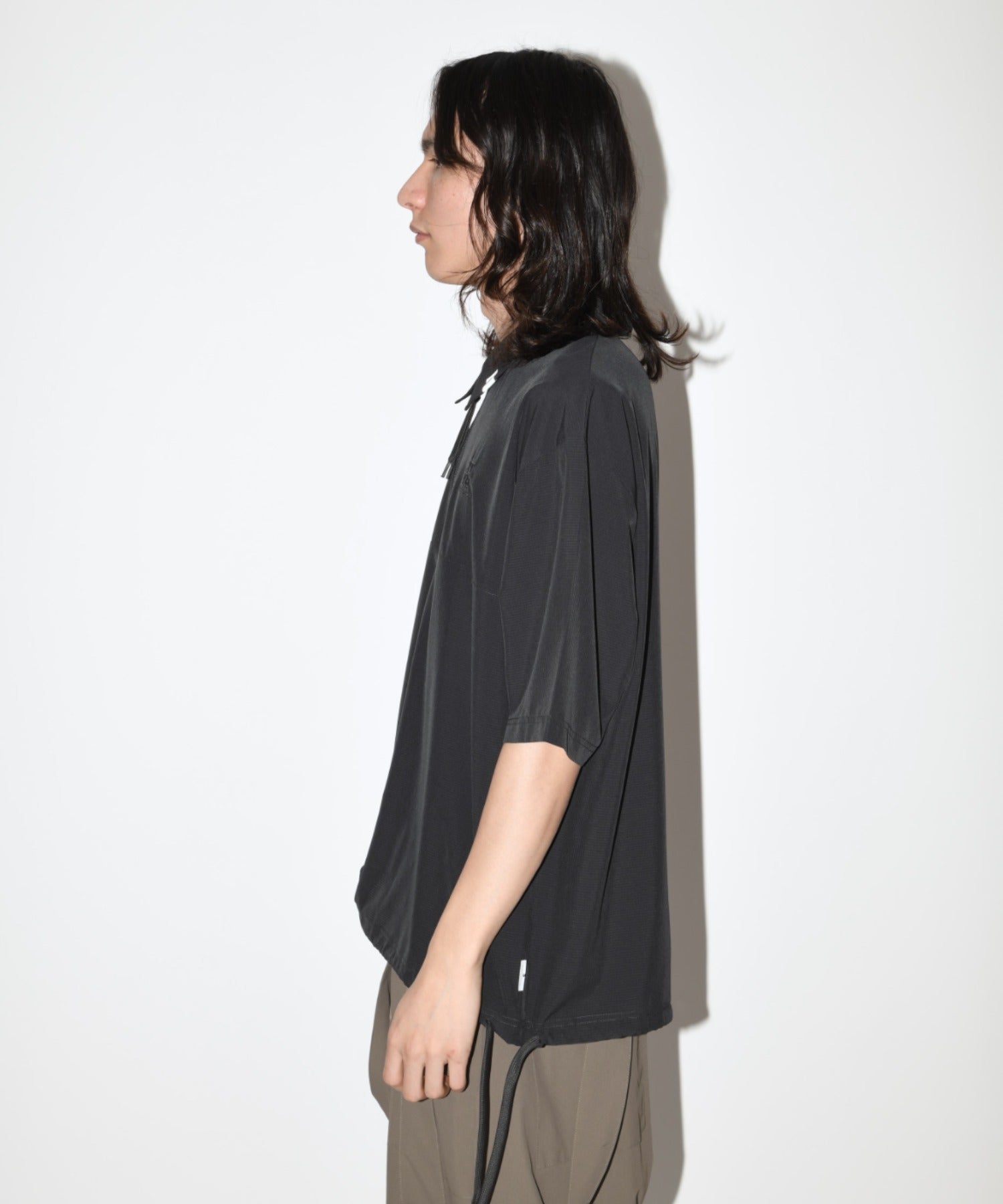 Technical S/S zip-pullover c.gray/black