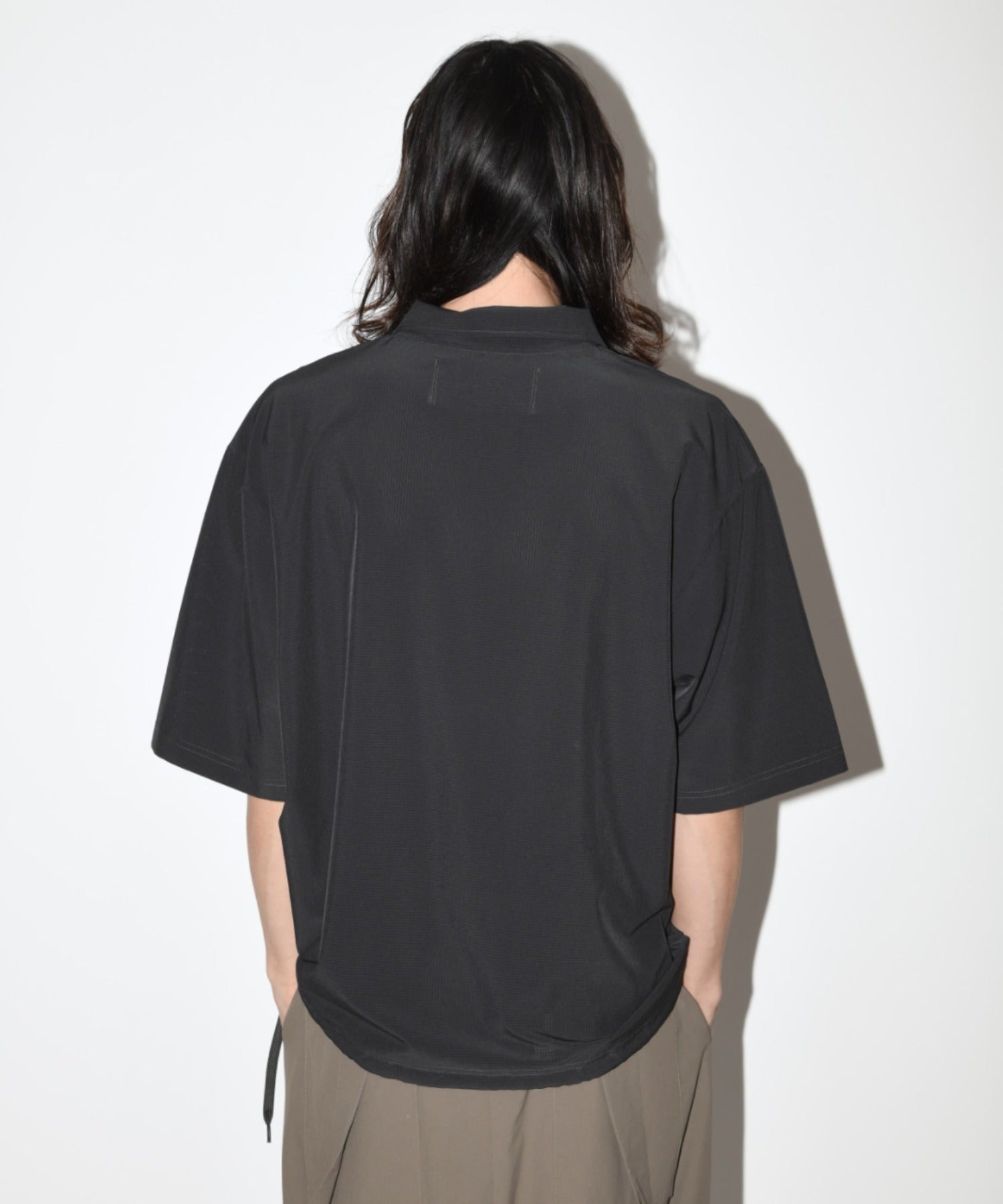 Technical S/S zip-pullover c.gray/black