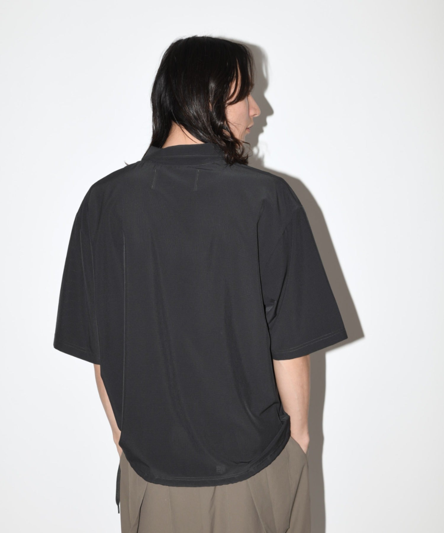 Technical S/S zip-pullover c.gray/black