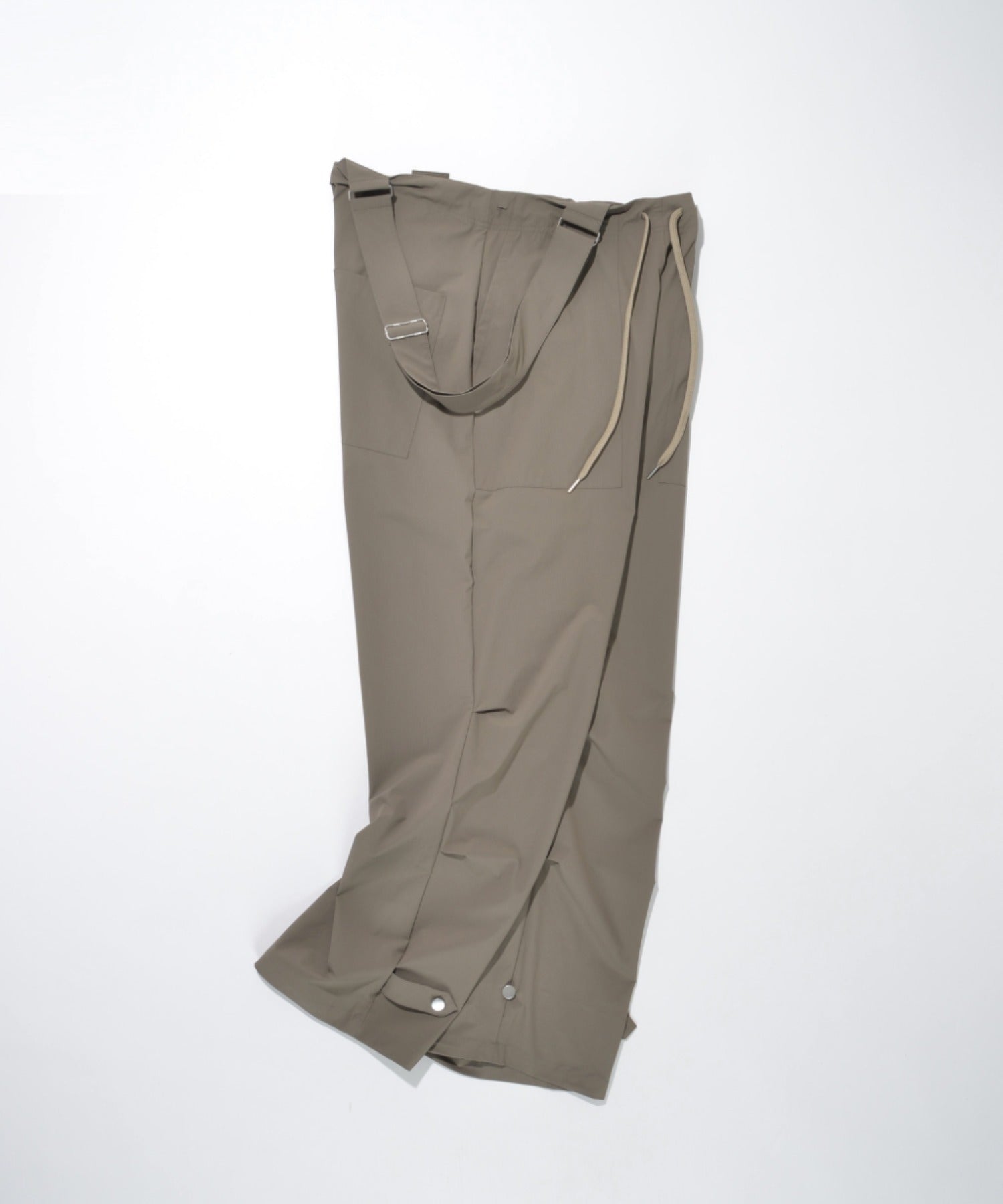 Changing Overalls -c.gray