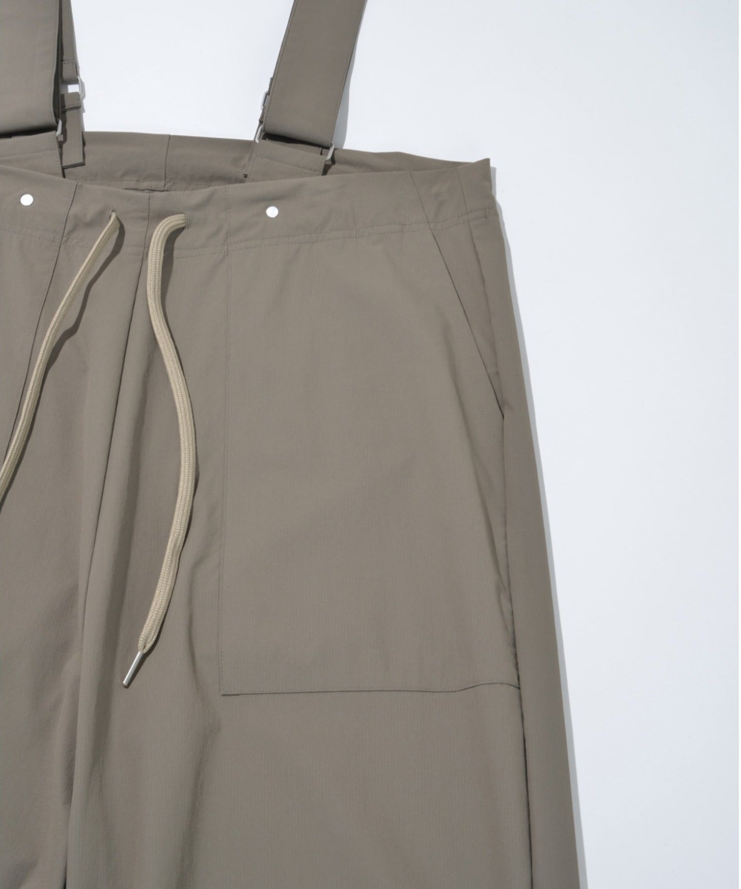 Changing Overalls -c.gray