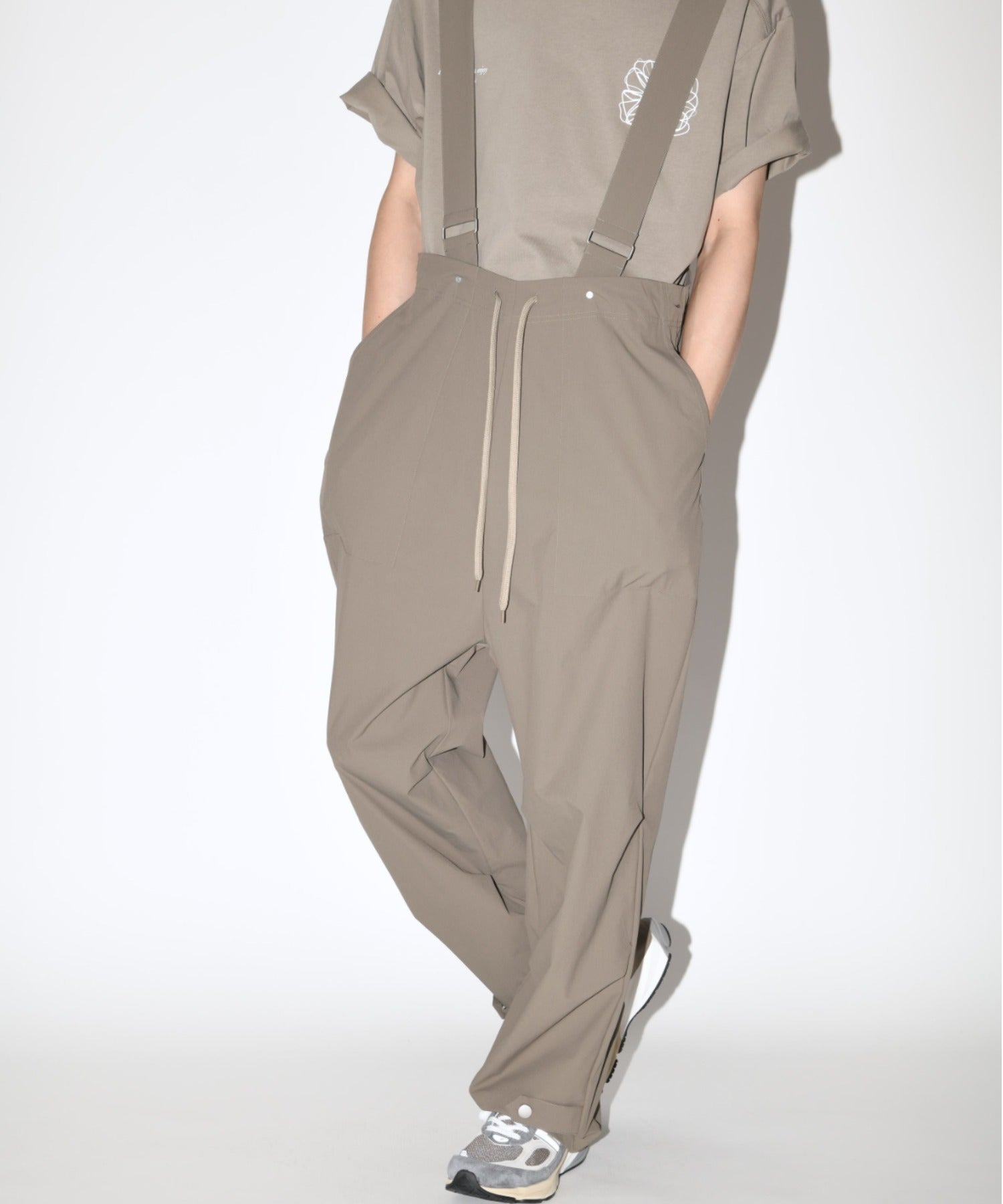 Changing Overalls -c.gray