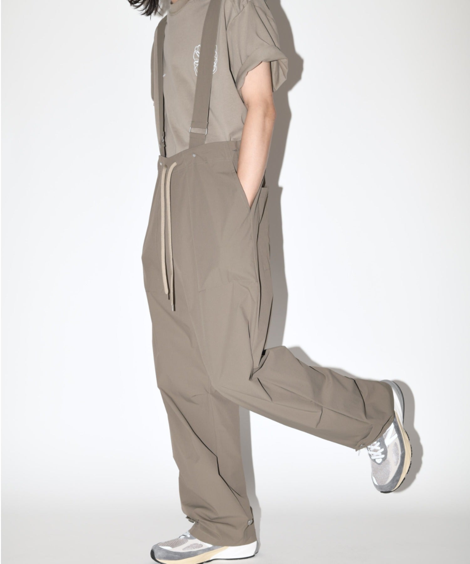 Changing Overalls -c.gray