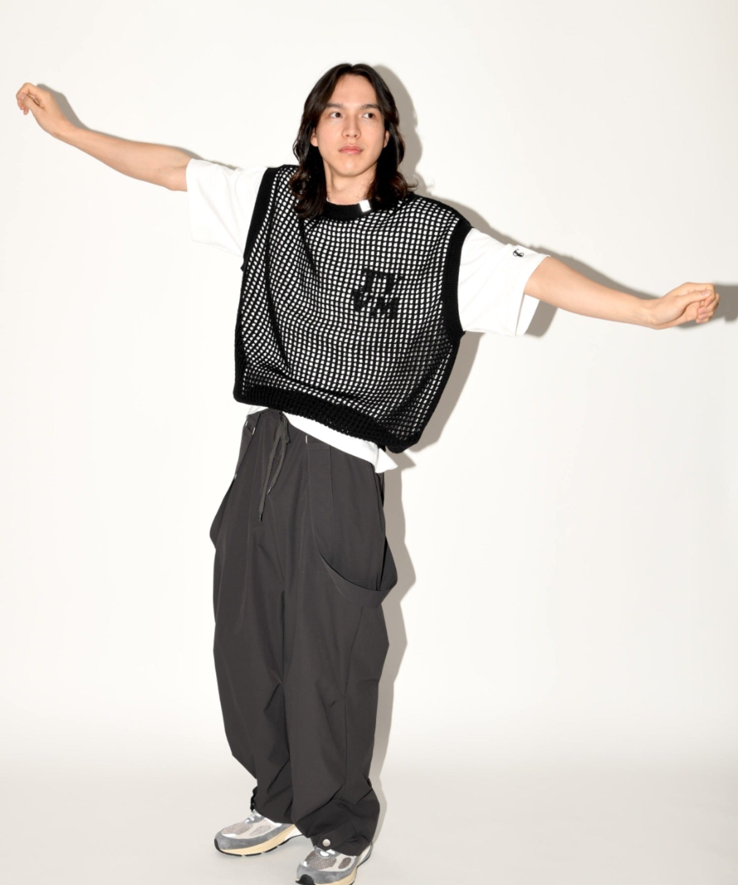 ”Dot TYVM" S/S T-shirt - black
