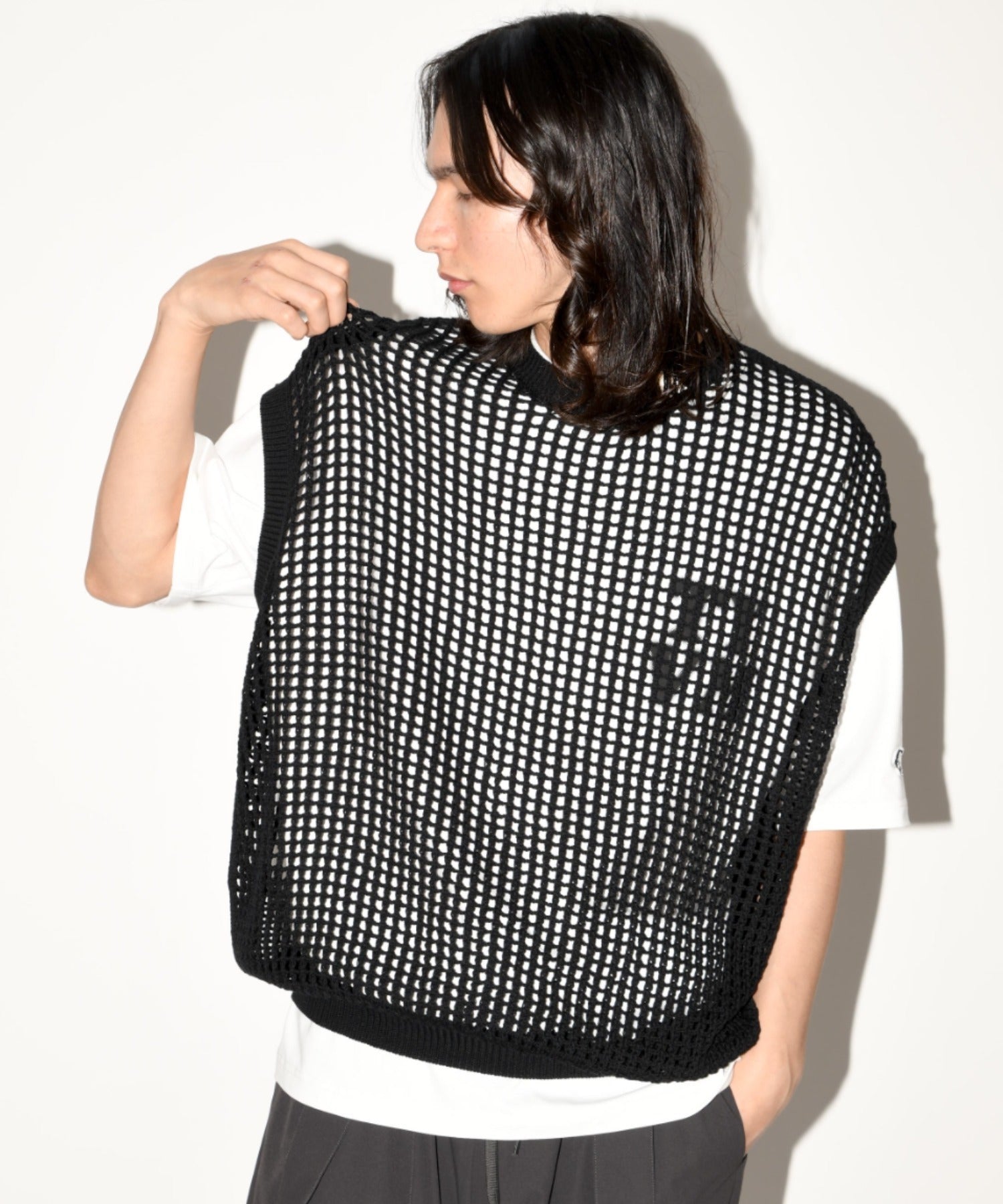 ”Dot TYVM" S/S T-shirt - black
