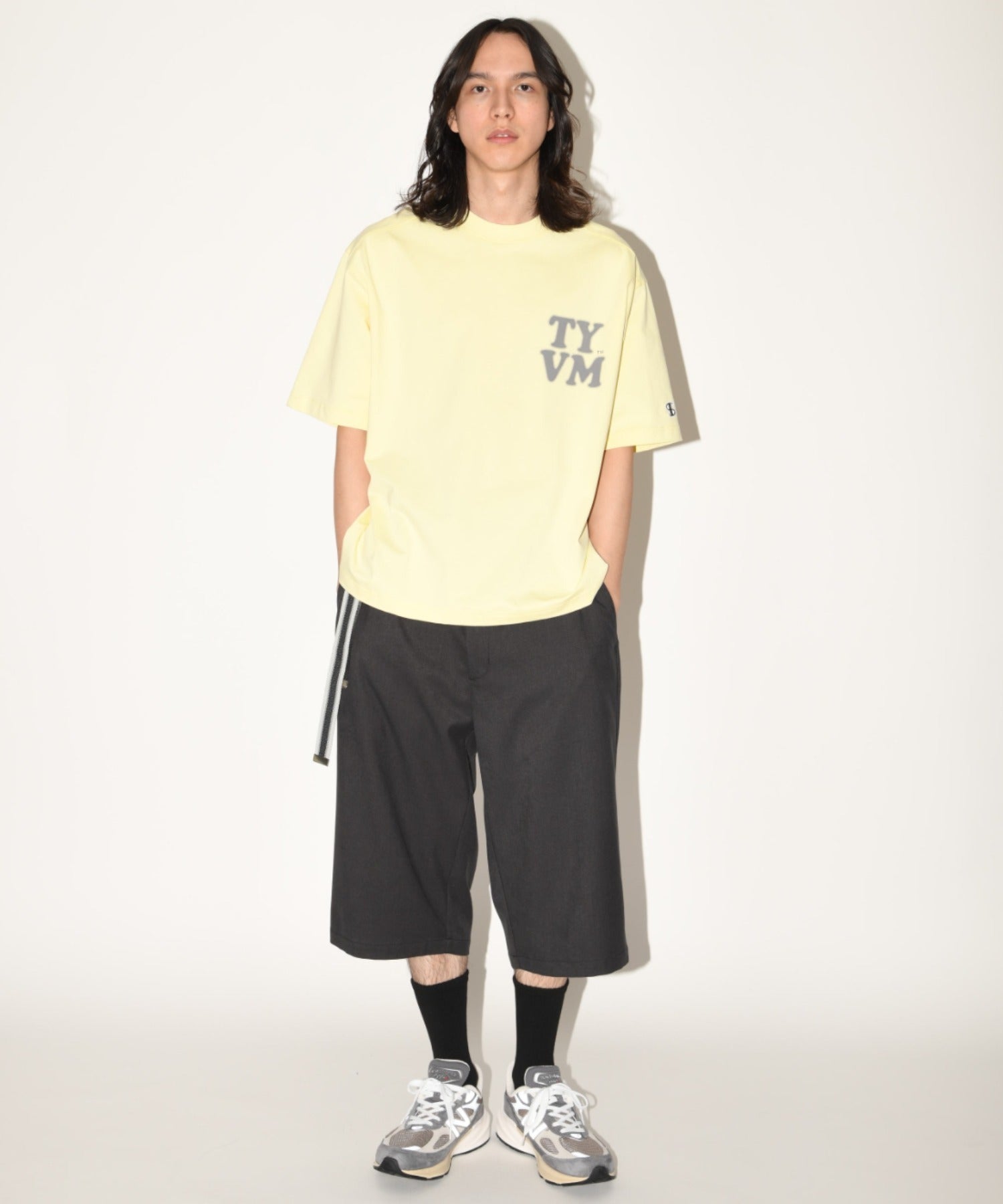 ”Dot TYVM" S/S T-shirt - black