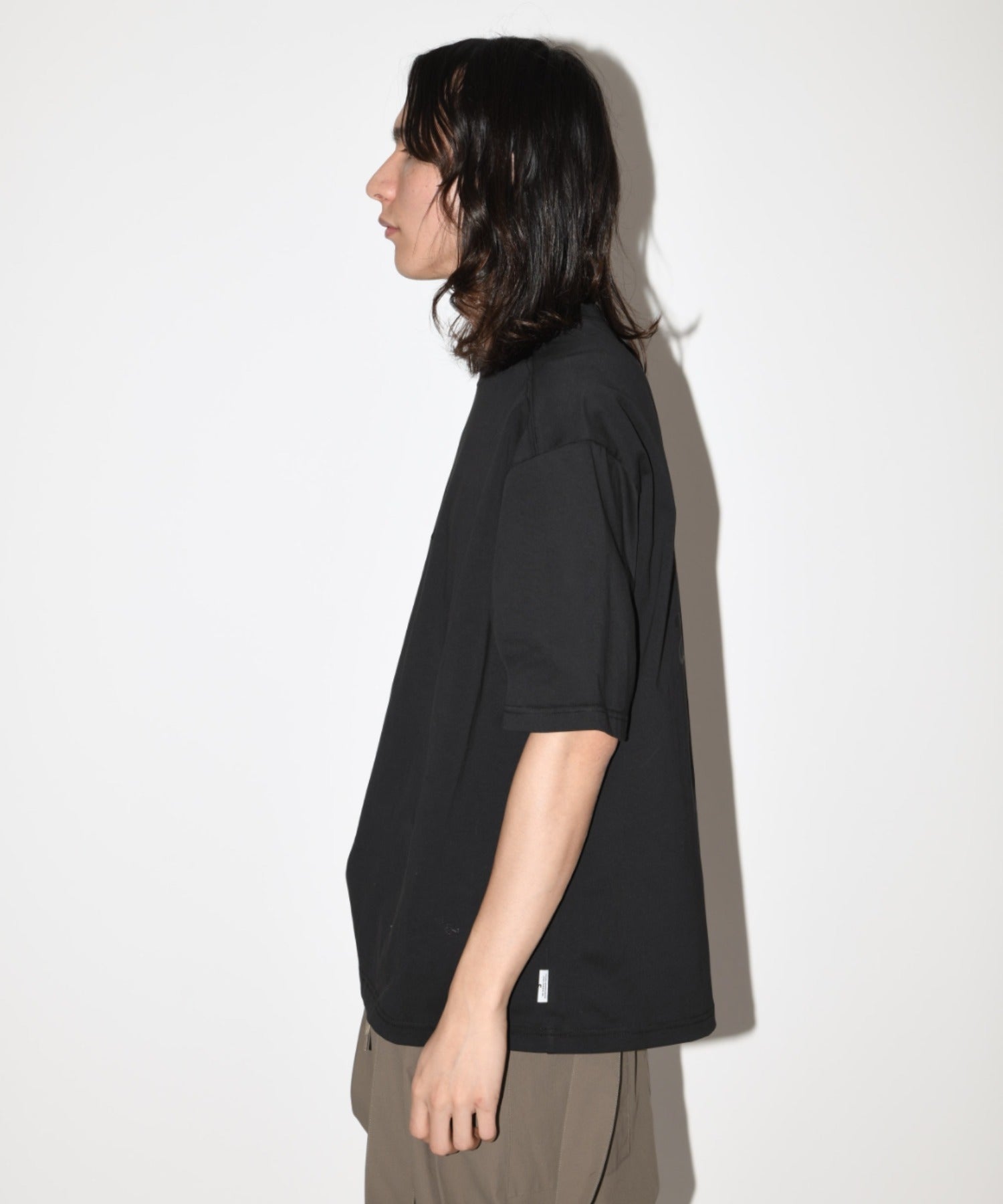 ”One step shead" S/S T-shirt - black