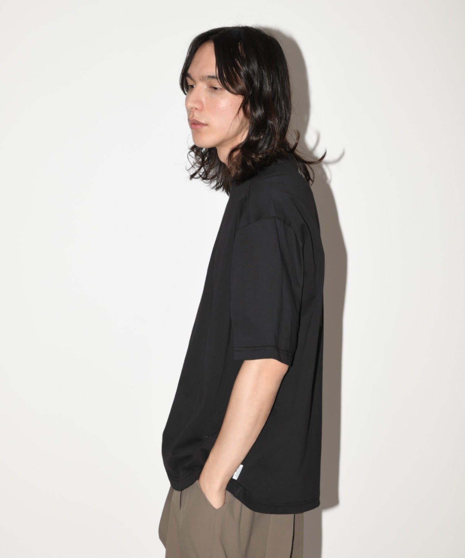 ”One step shead" S/S T-shirt - black