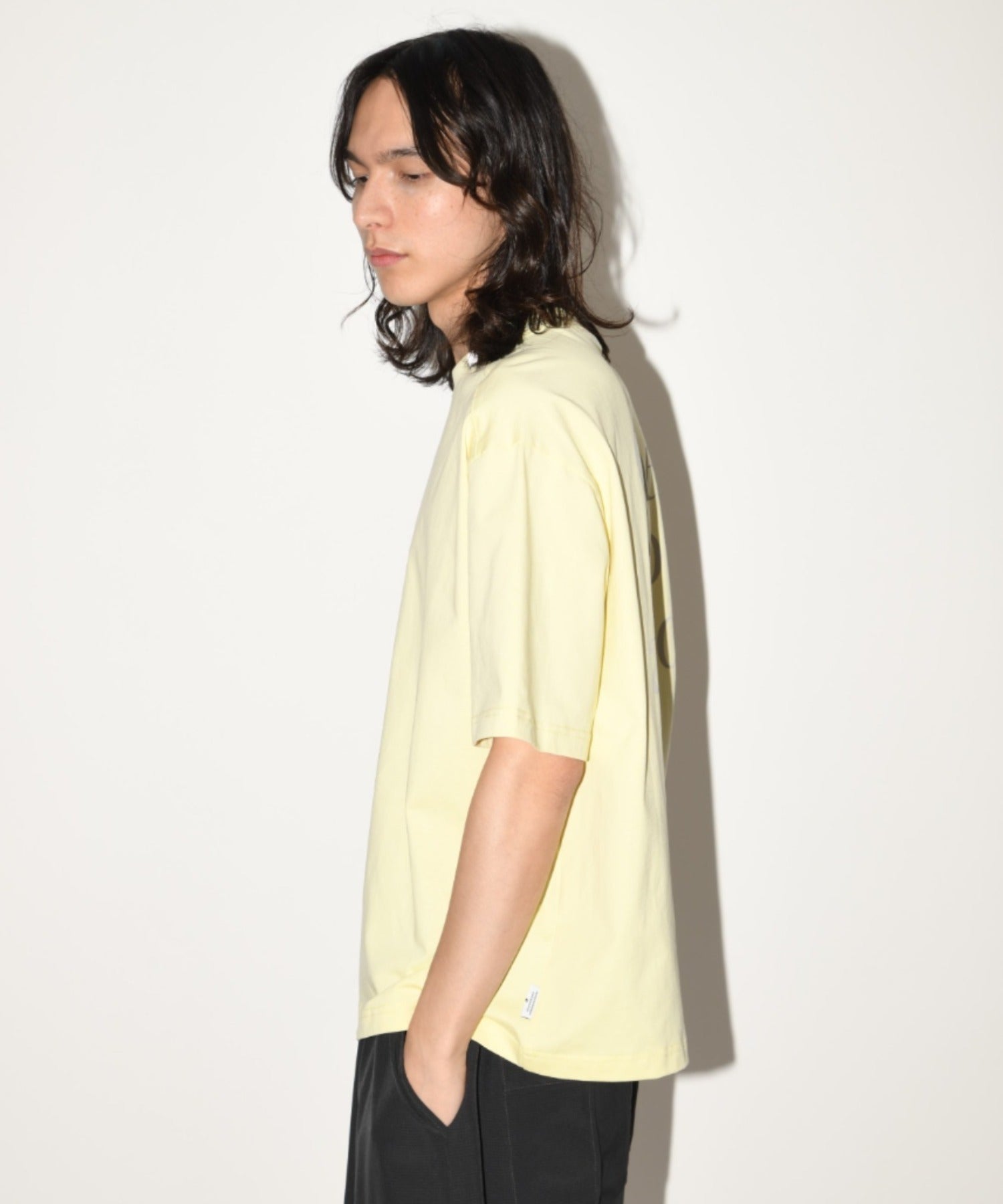 ”One step shead" S/S T-shirt - black