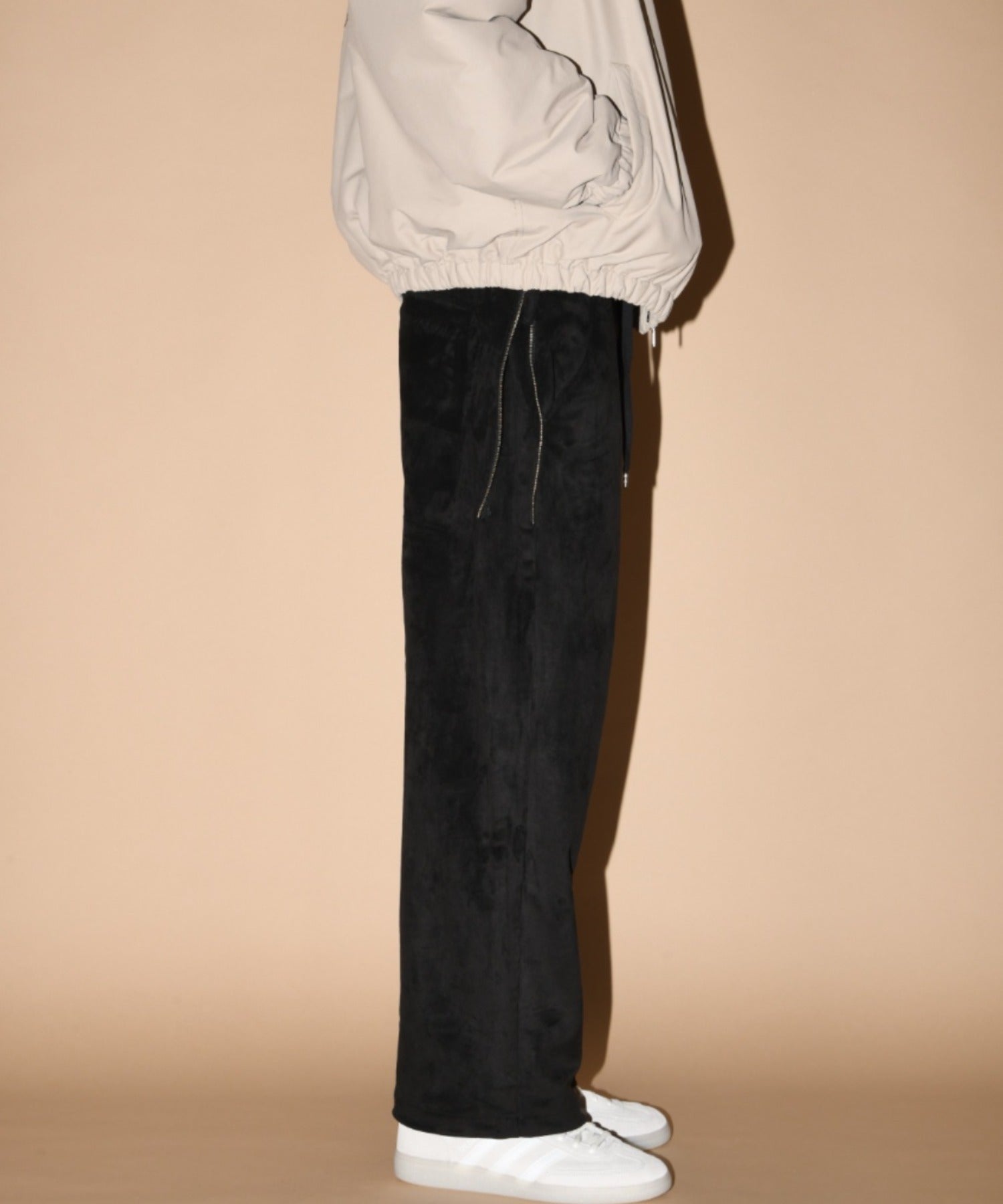 Faux Suede Side-zip Wide Pants - black