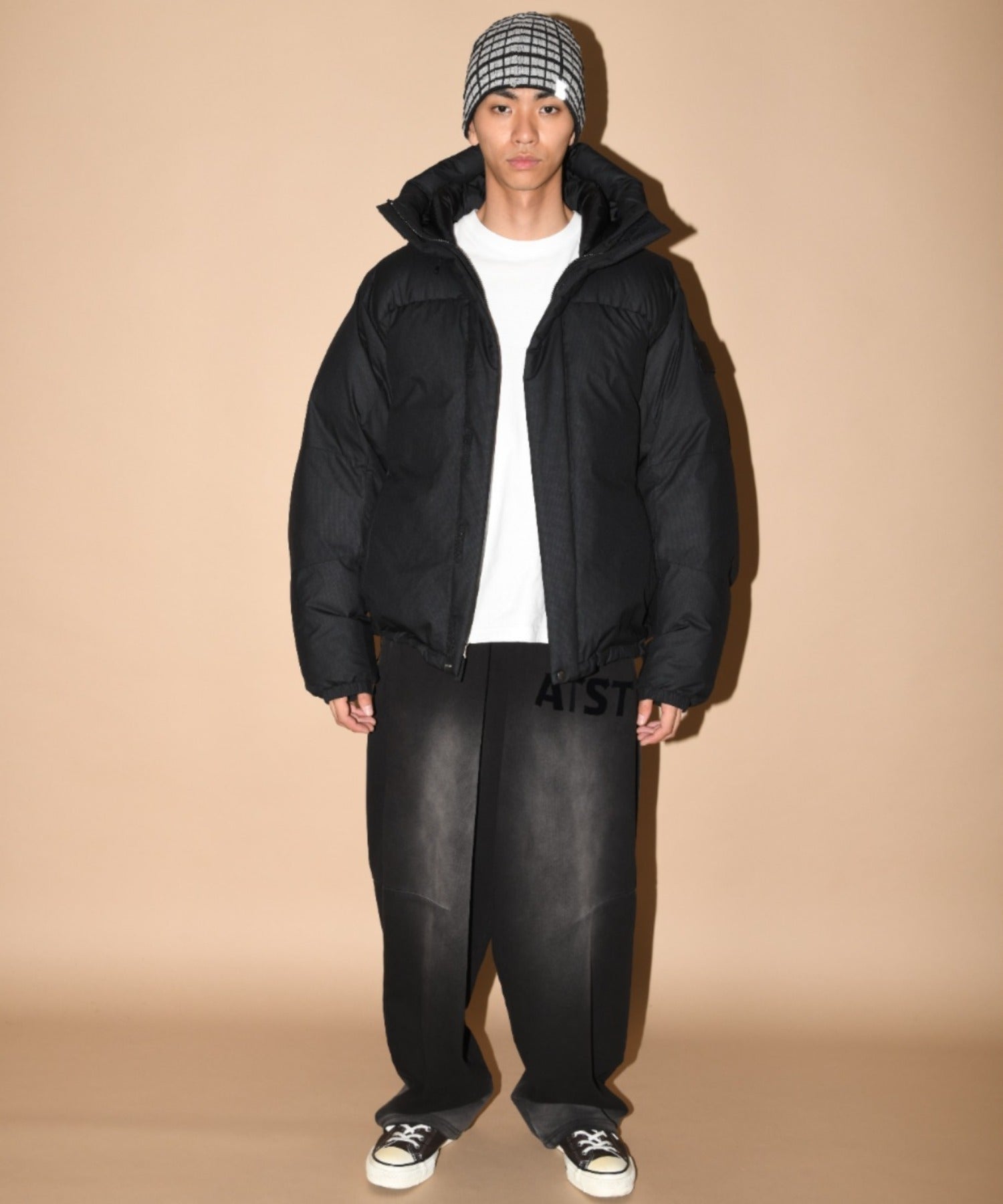 AOAP Collaboration Down Jacket - black
