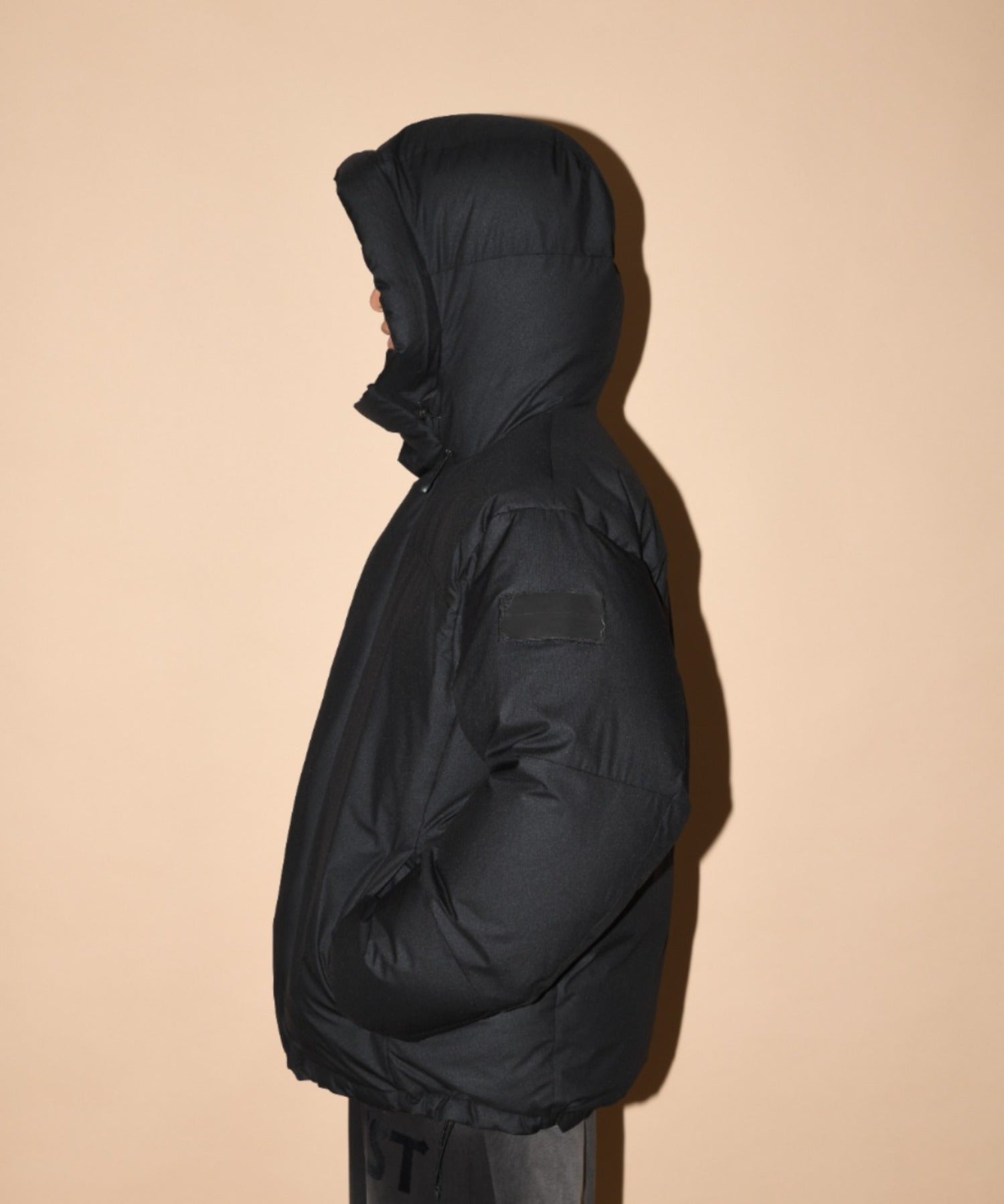 AOAP Collaboration Down Jacket - black