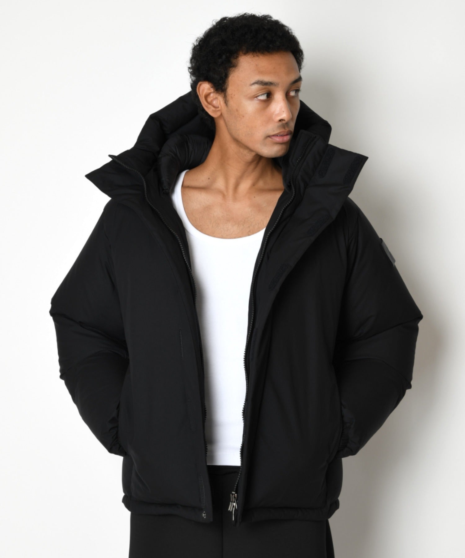 AOAP Collaboration Down Jacket - black
