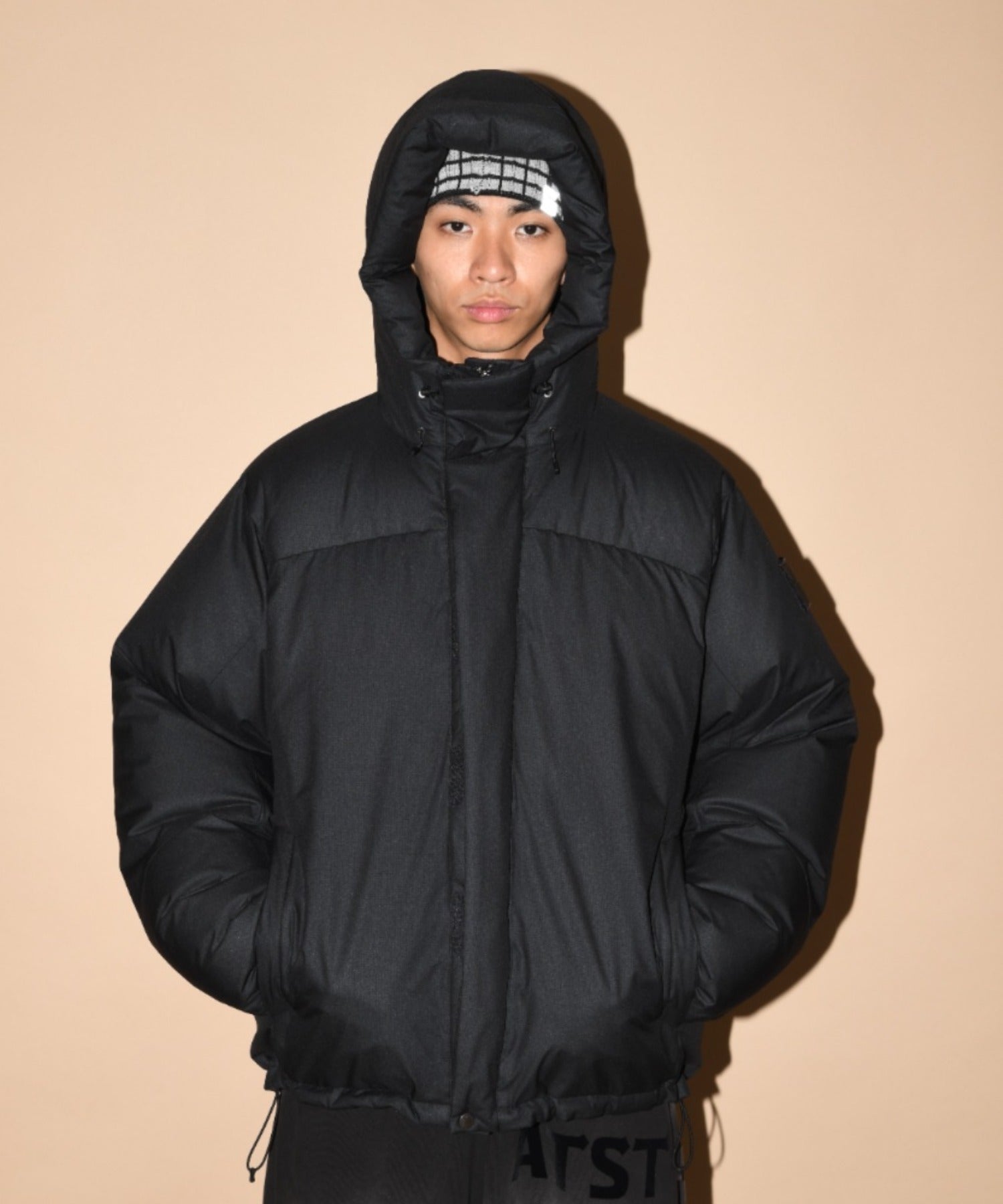AOAP Collaboration Down Jacket - black