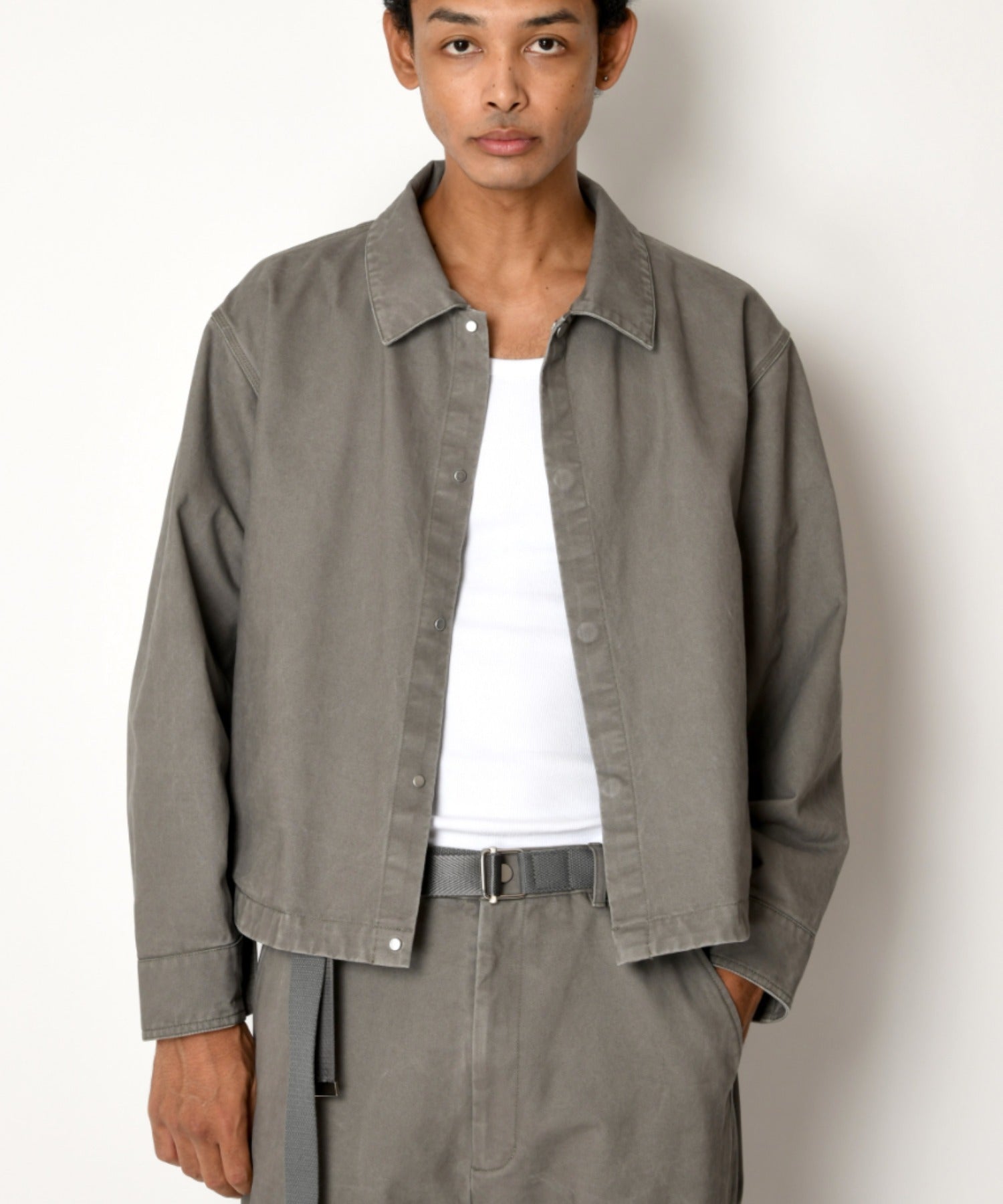 Pigment dyed Twill Shirt Jacket - black