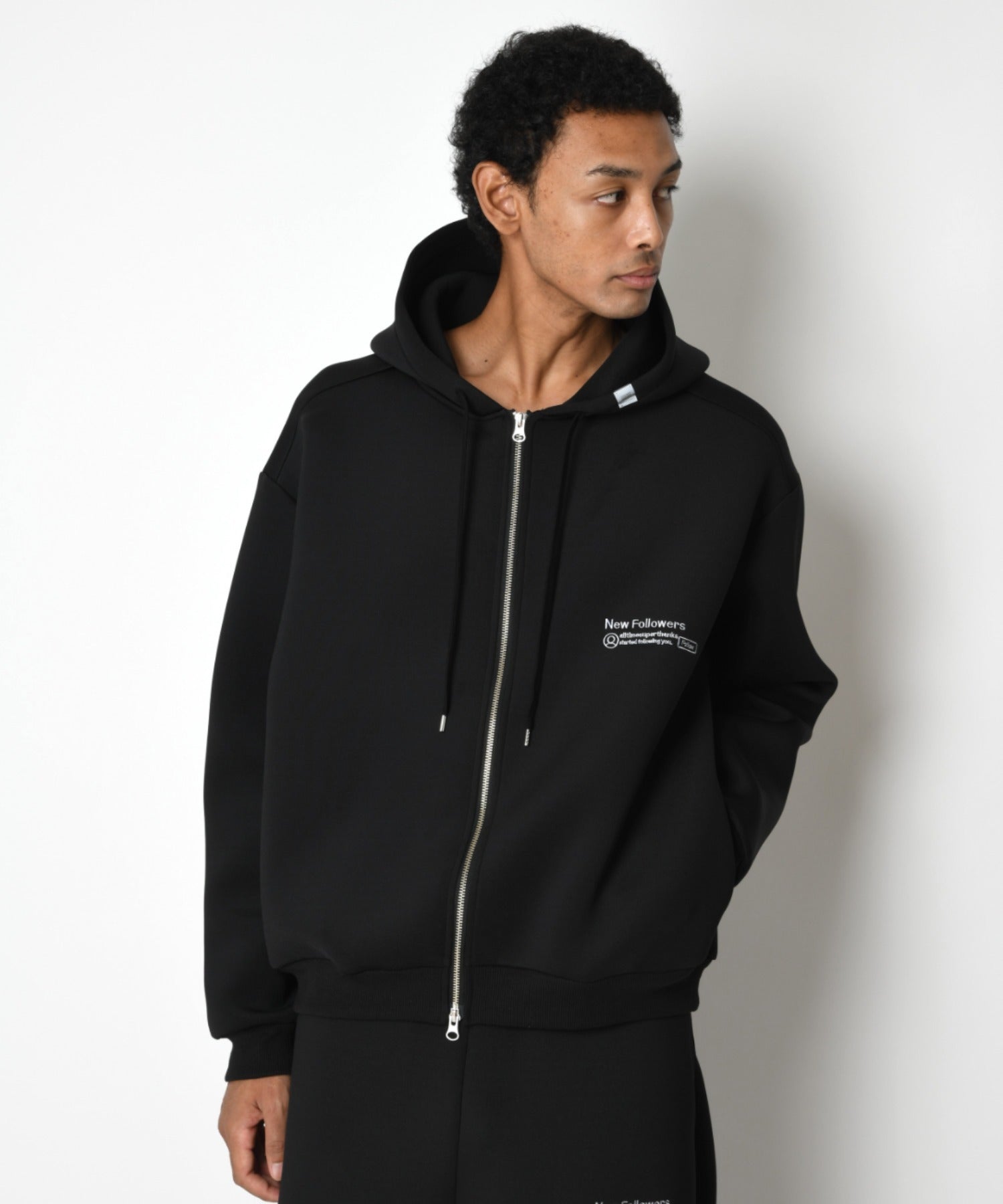 Double-knit Embroidery Zip-Hoodie - black