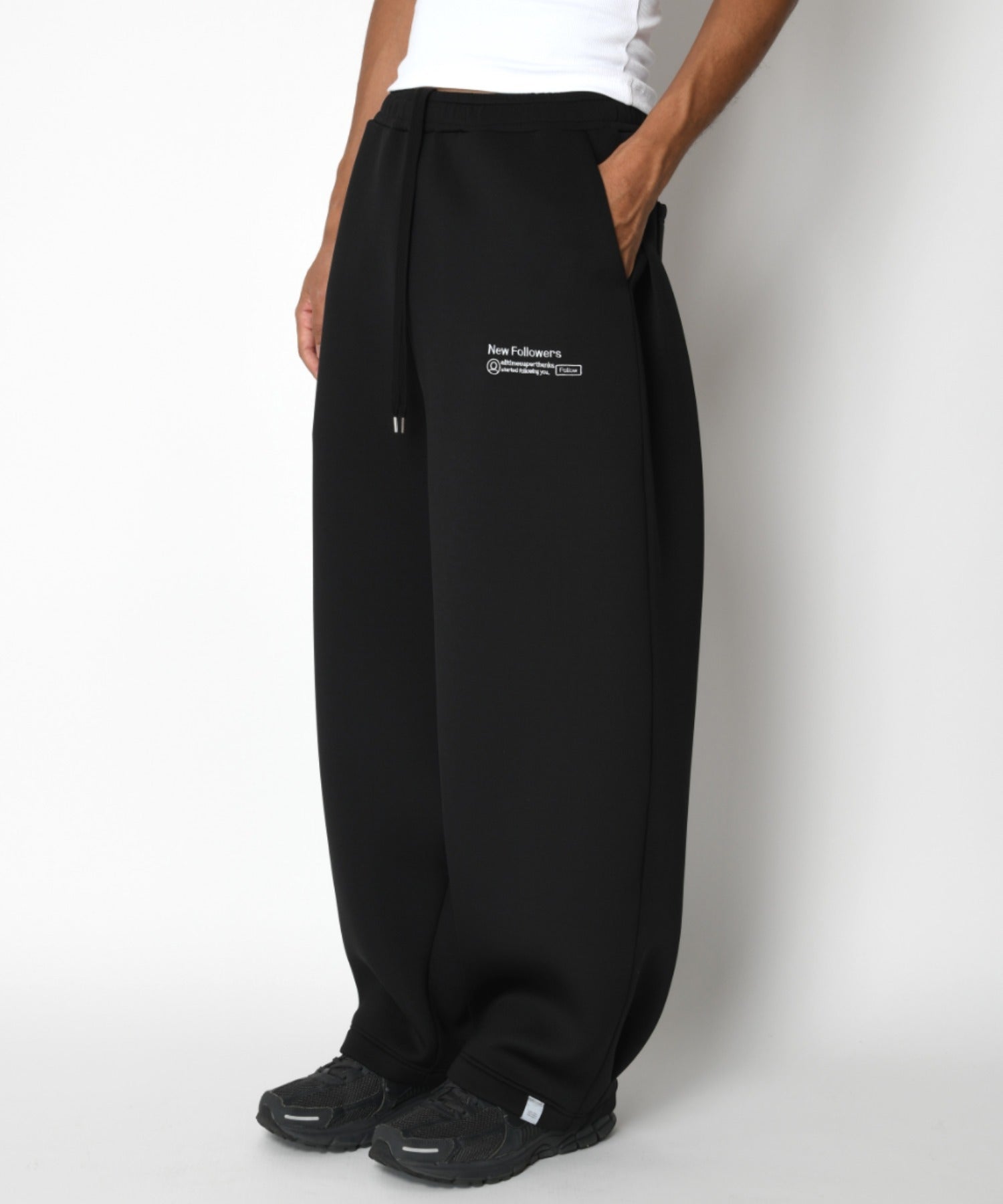 Double-knit Embroidery Side-tuck Wide Pants - ash c.gray