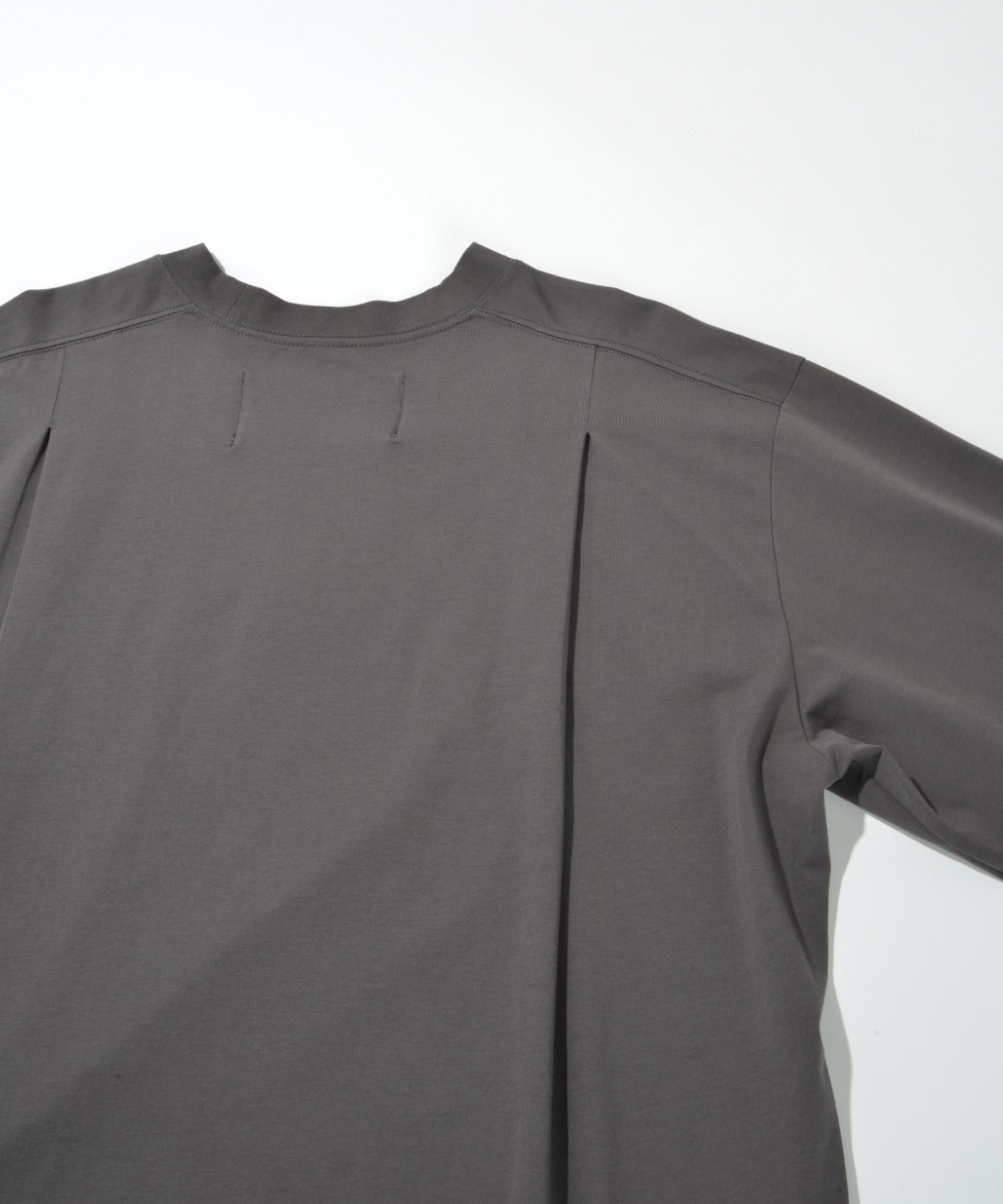 SBY Embroidery Refined L/S T-shirt - black