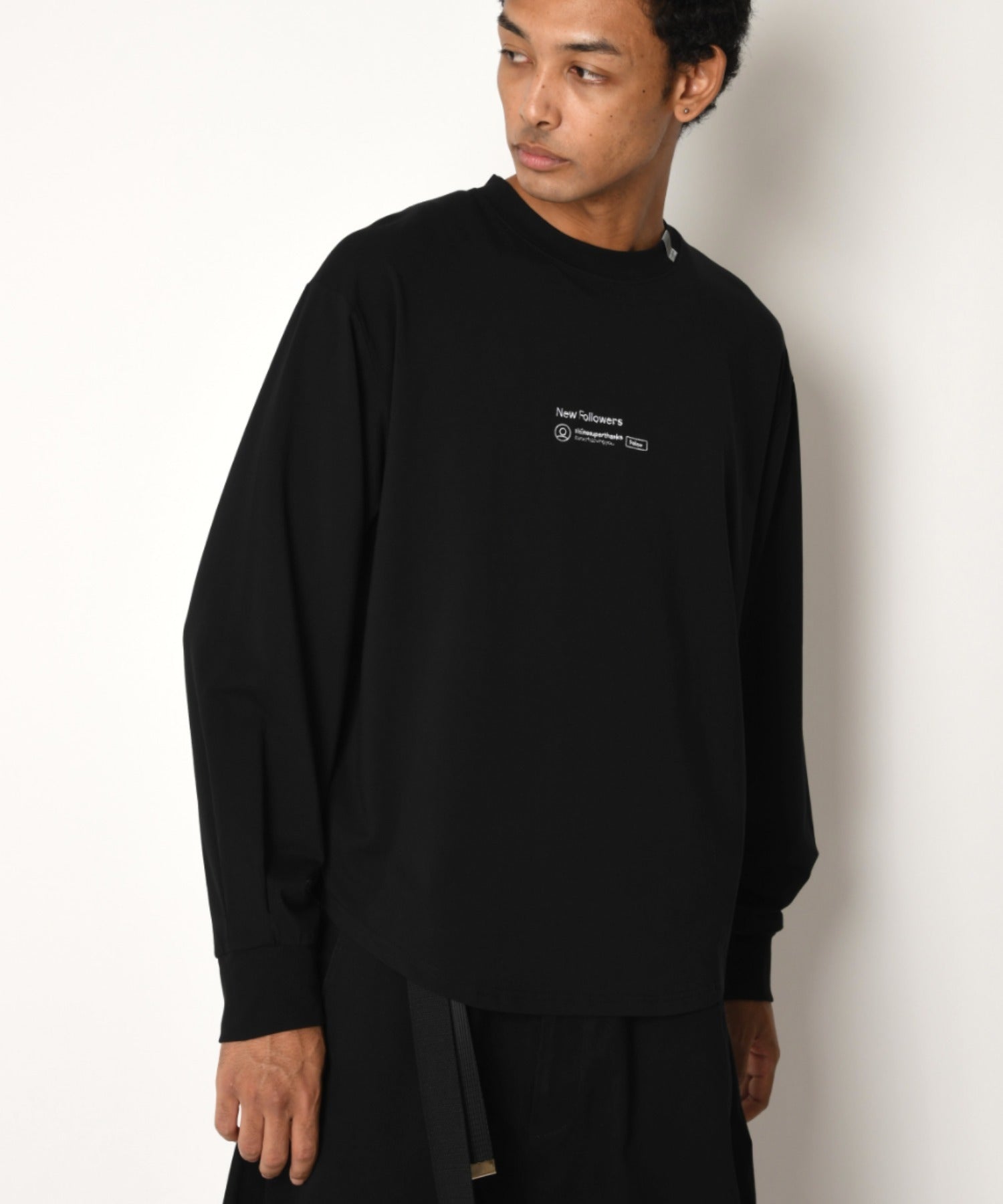 SBY Embroidery Refined L/S T-shirt - black