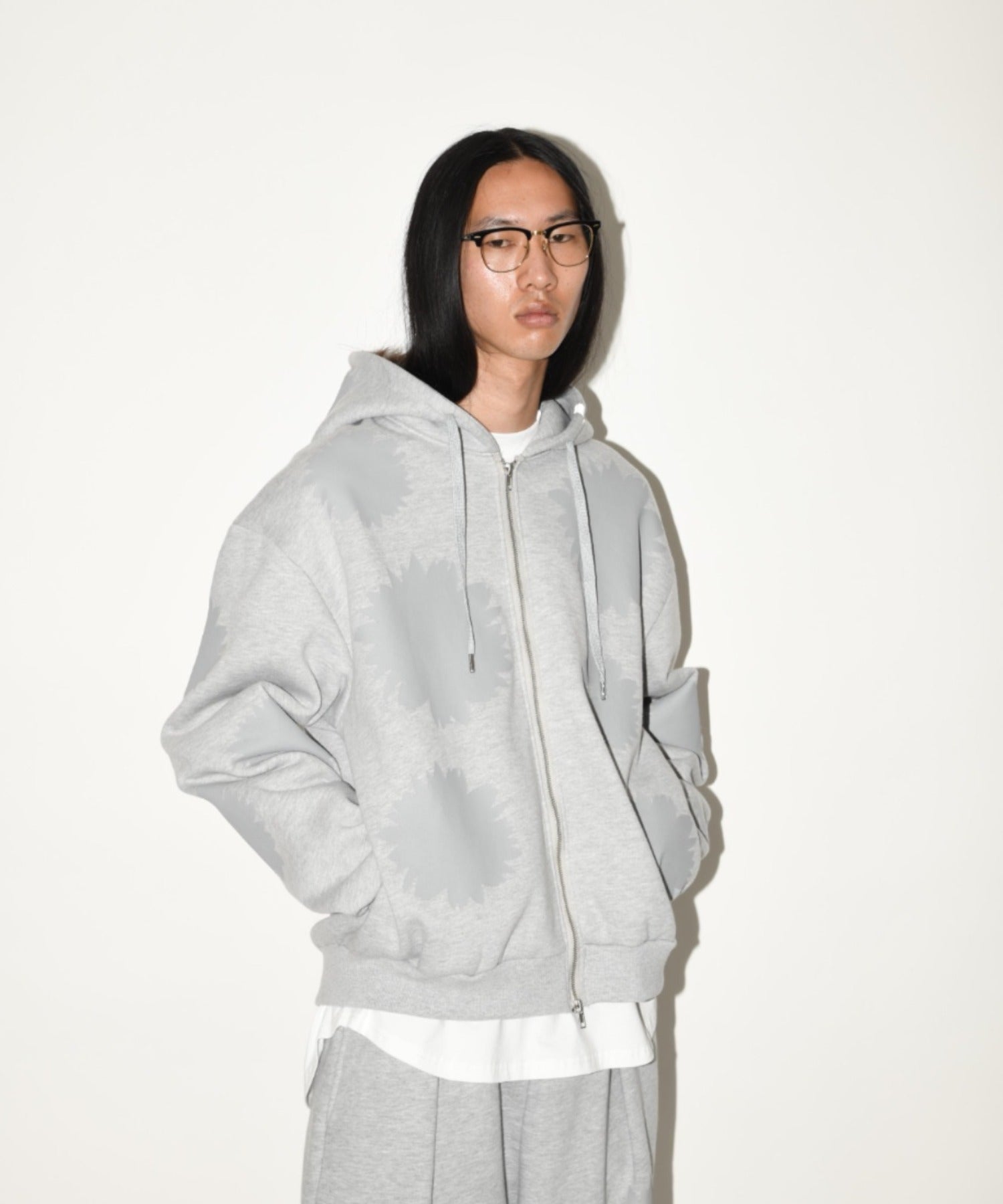 Flower sweat zip-hoodie - black