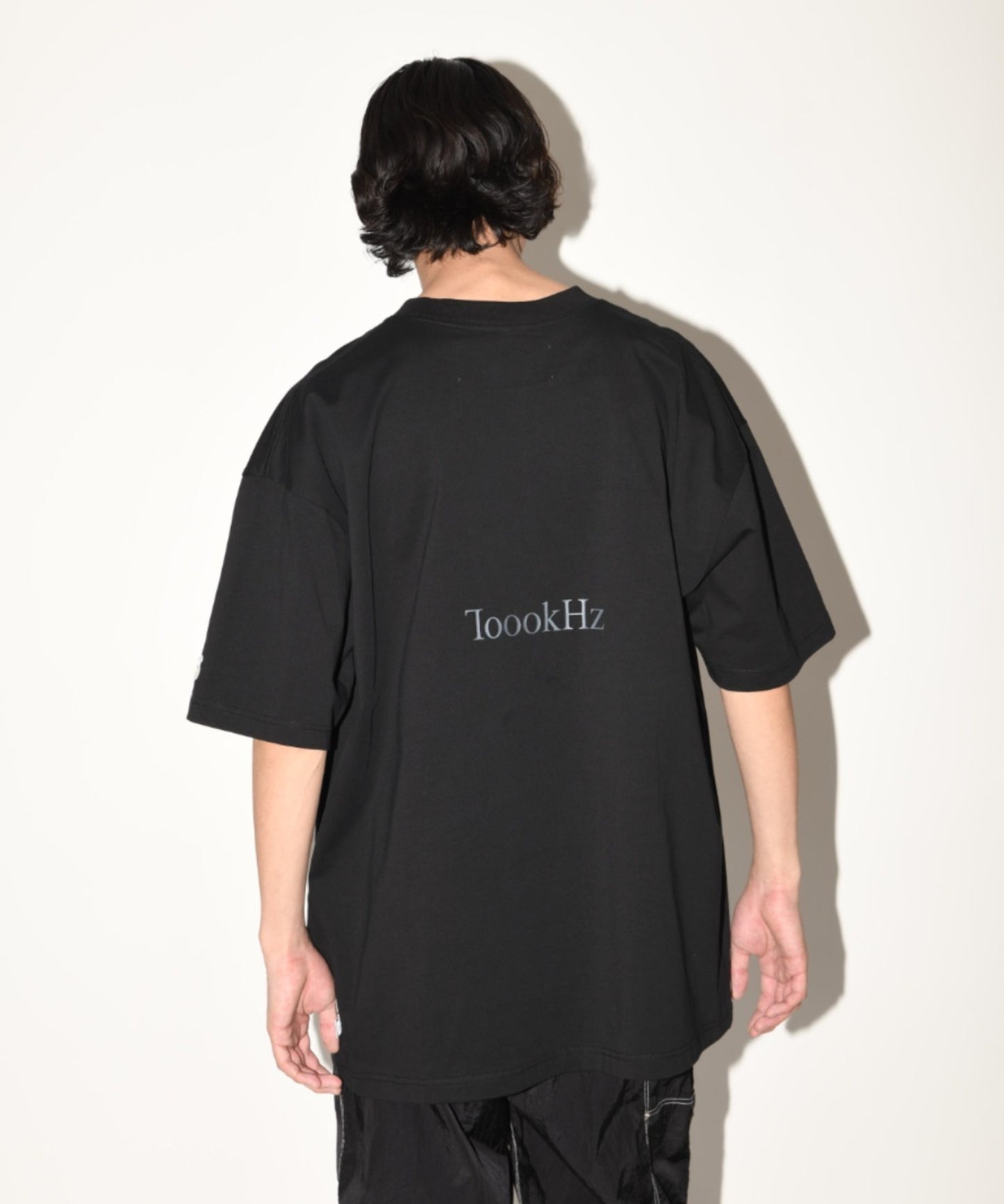 "Sound" S/S T-shirt - black